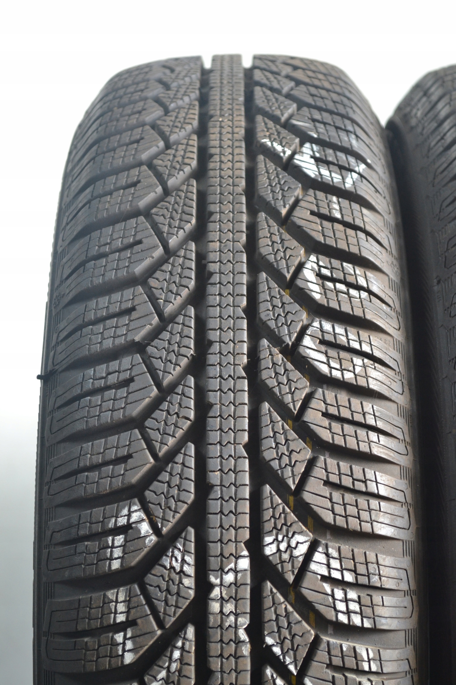 165/70R14 81T SEMPERIT MASTER-GRIP 2 x4szt 8276z Marka Semperit