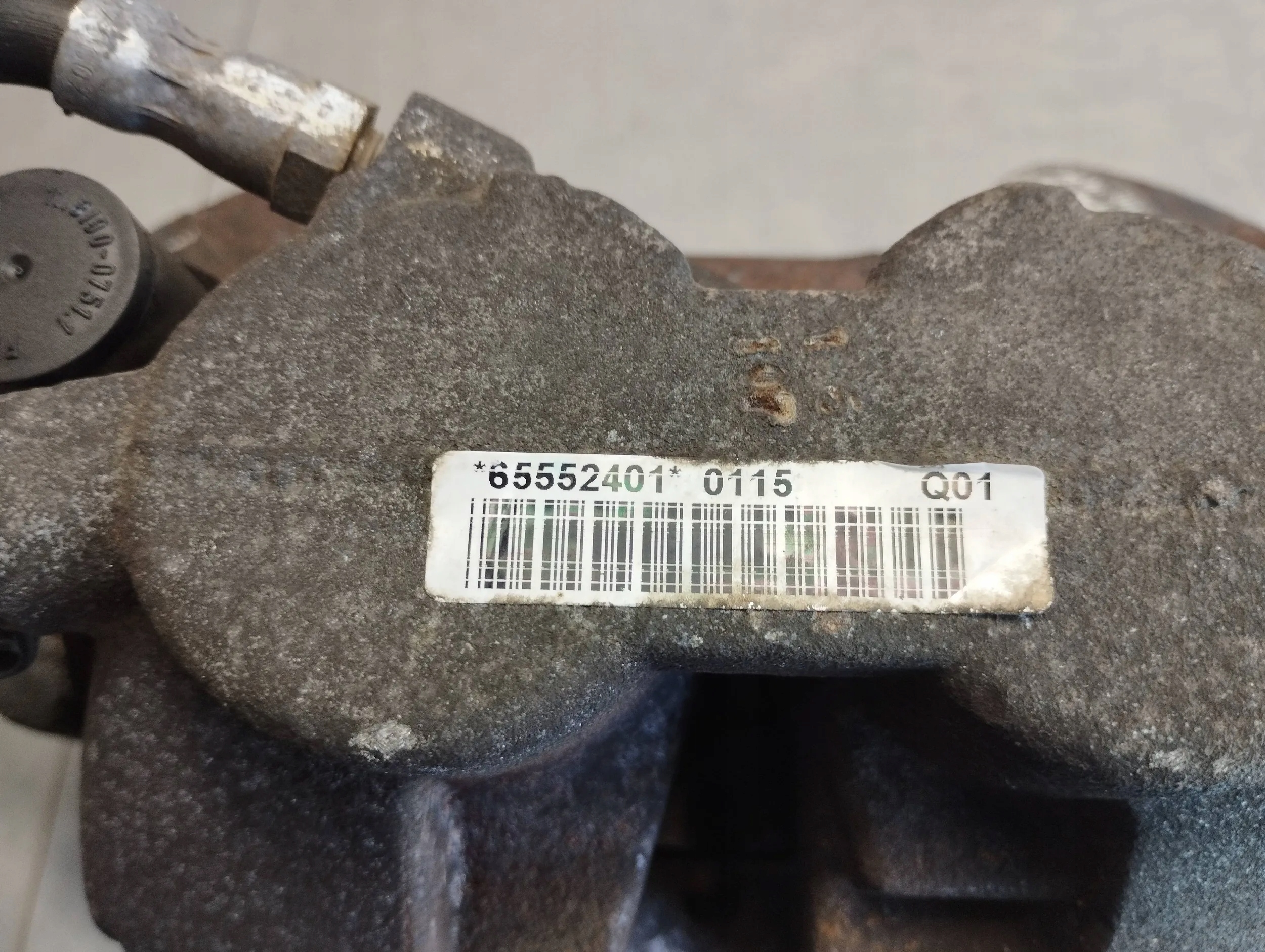 Mercedes ML W164 caliper left front 65552401