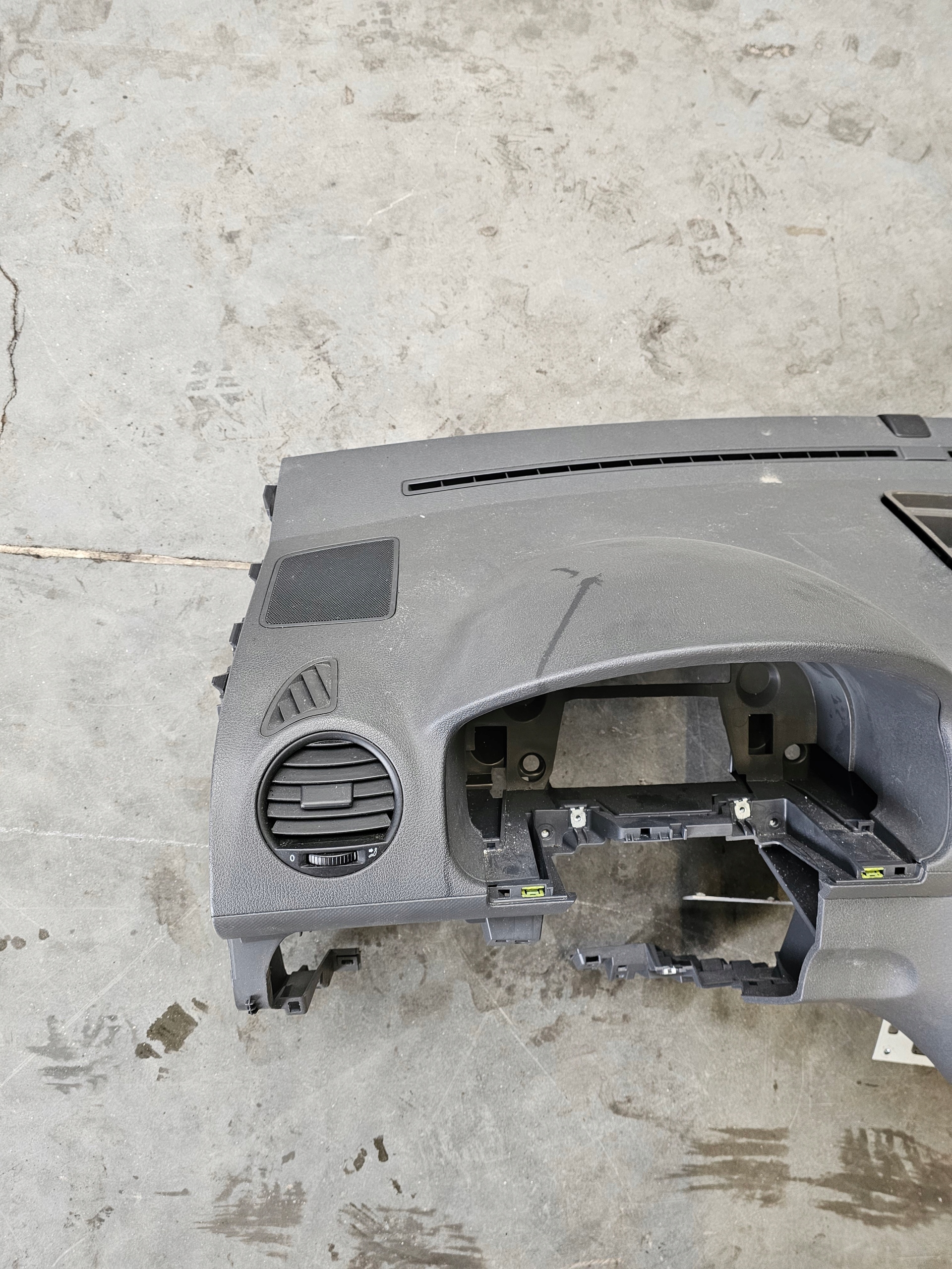 dashboard instrument panel VW CADDY II VARIANT (9K9B) 2K1858003