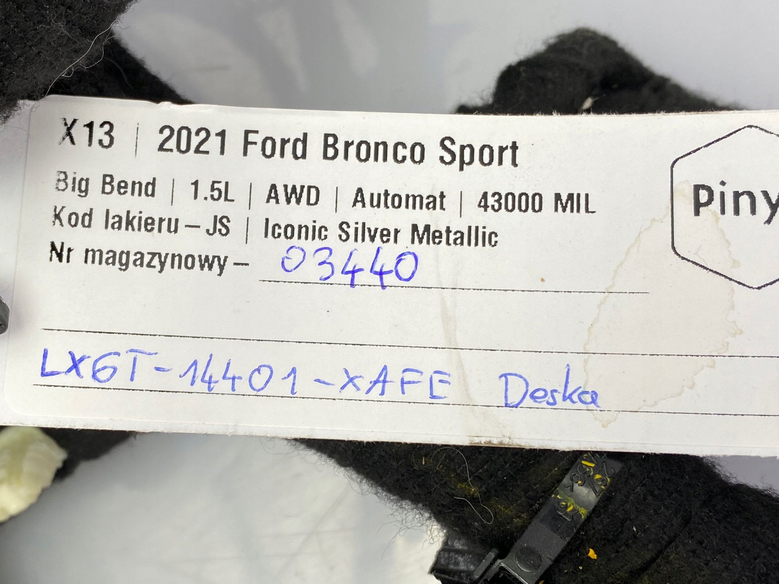 bundle of the dashboard Ford Bronco Sport 2020+ USA