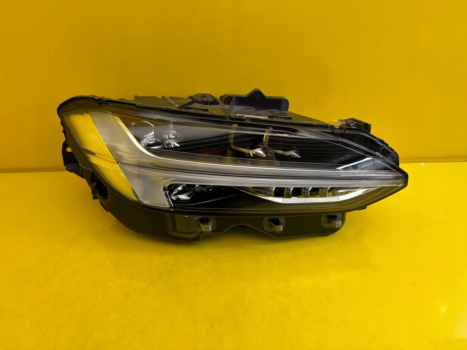 light right Volvo S90 V90 2017- Full Led 32228311