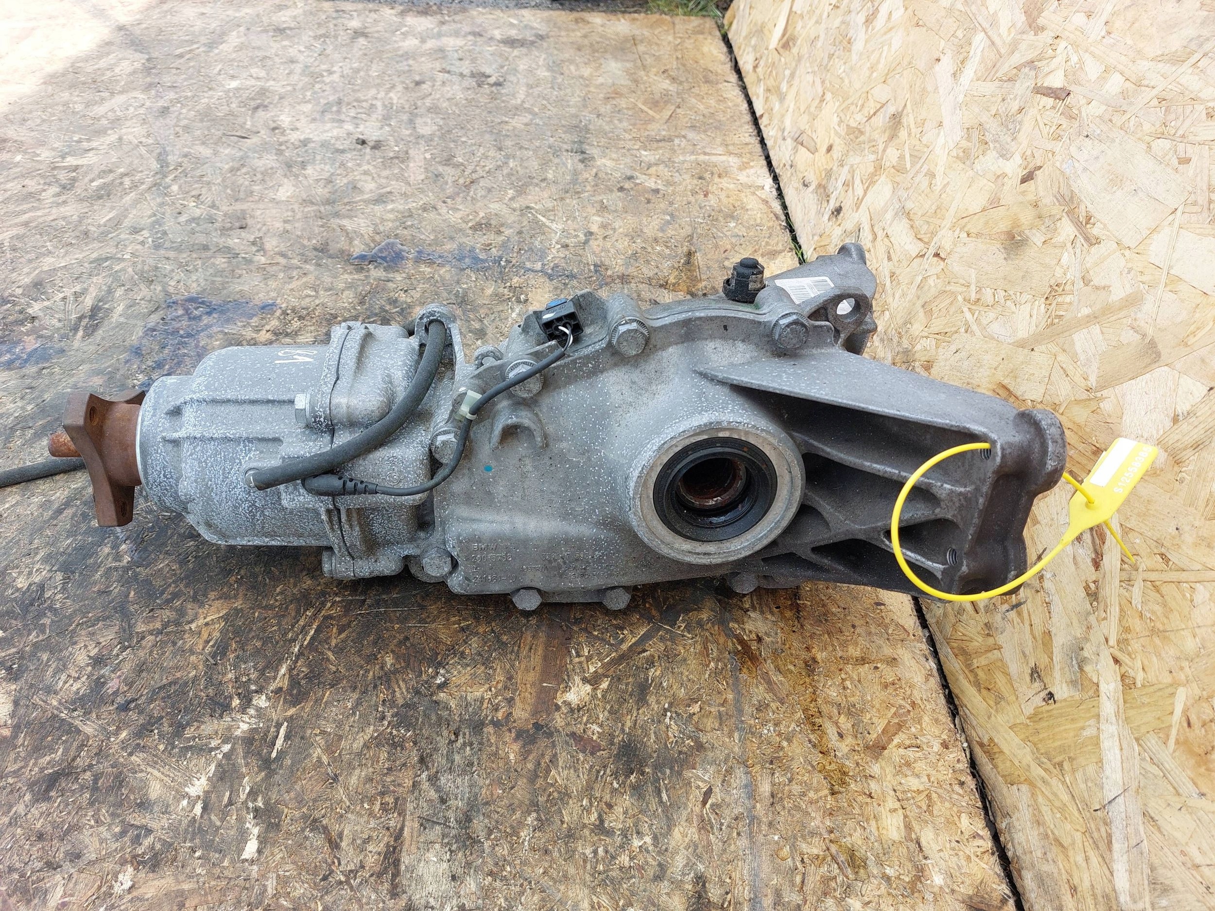 differenciál far hátsó differenciál N\MINI COUNTRYMAN R60 10-16 9806010 2.81