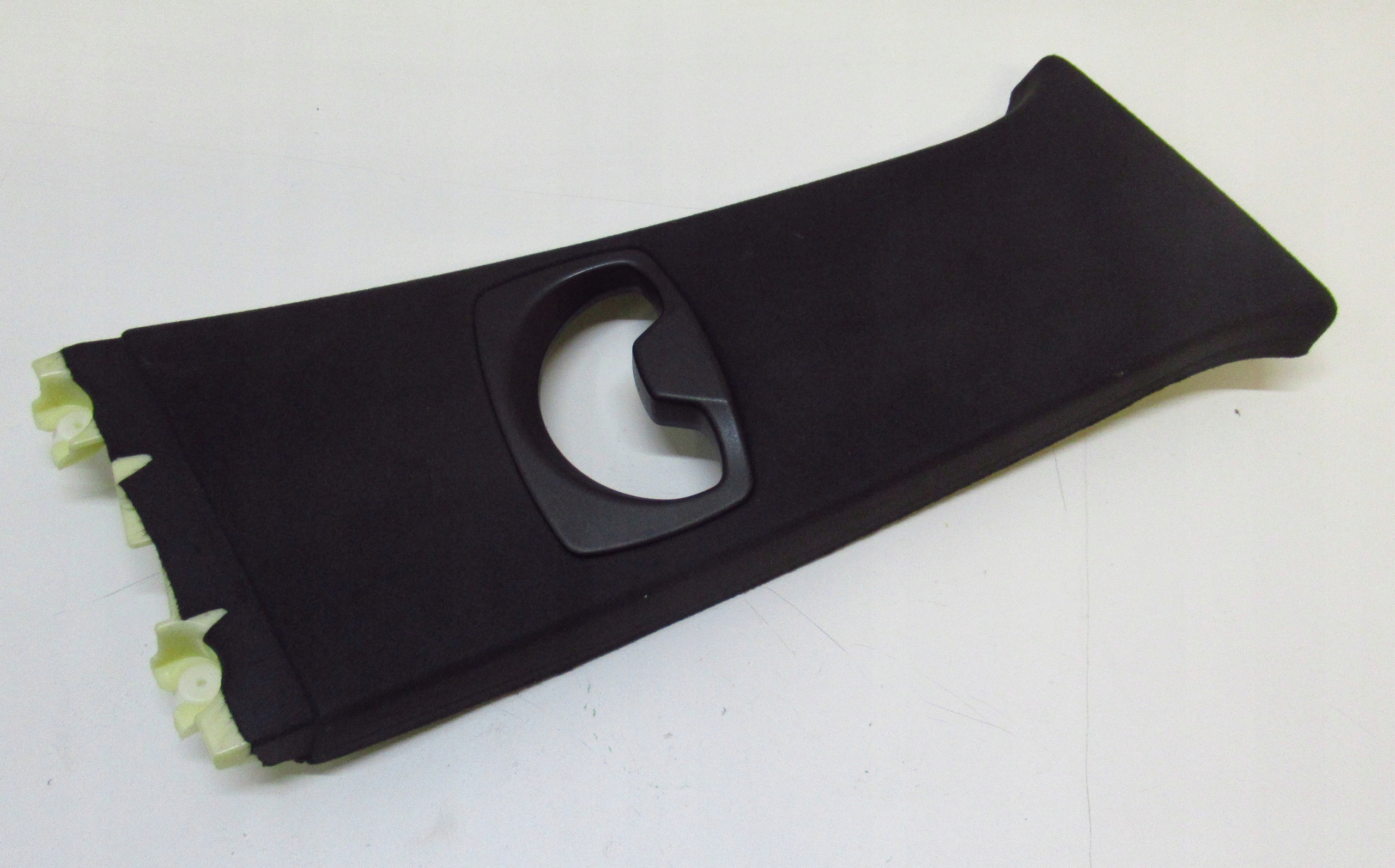 BMW E61 Blende Abdeckung SLUPKA SRODKOWEGO rechts 7027088