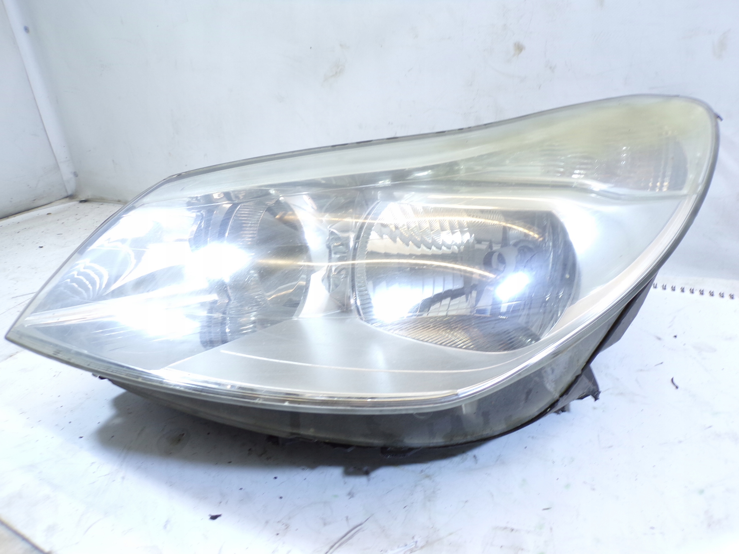 light front front left CITROEN C5 LIFT (2) (K) OPIS