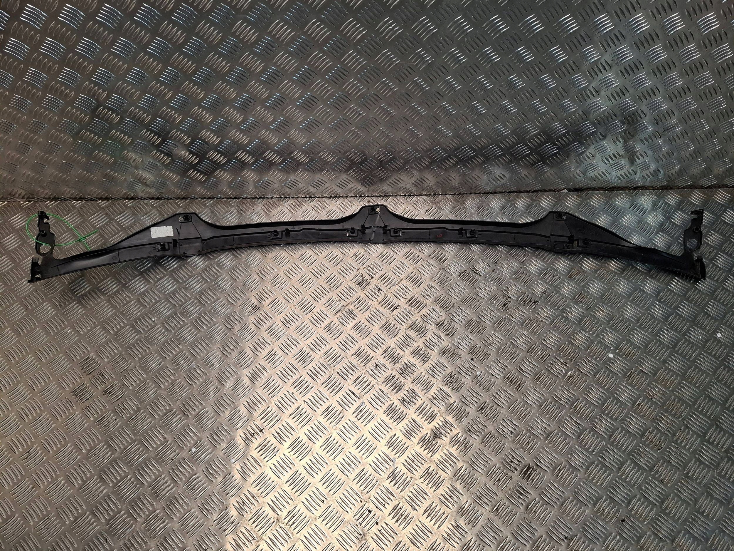 moulding under the window A2058690007 MERCEDES W205