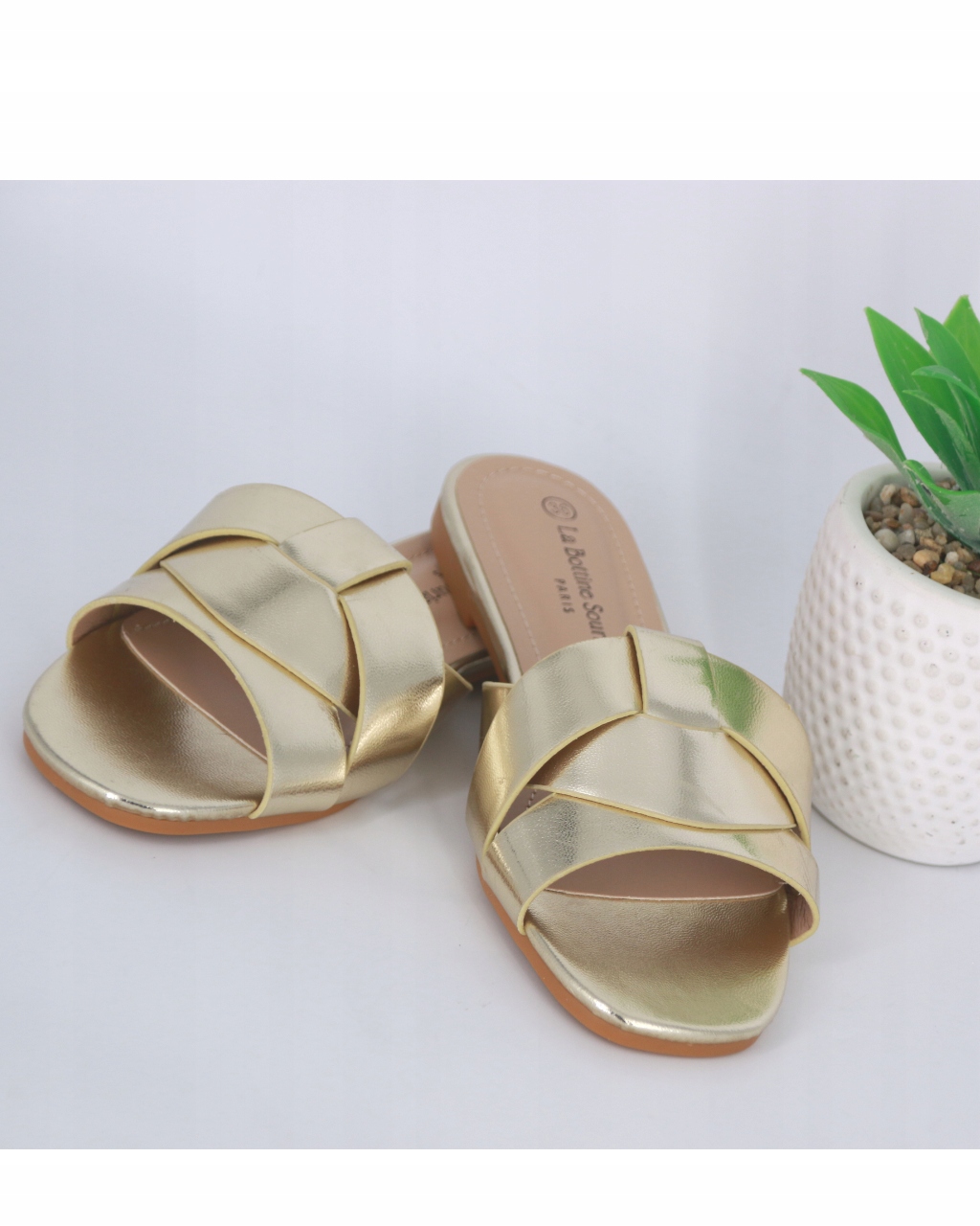 ZŁOTE LETNIE KLAPKI DAMSKIE EKO SKÓRA BUTY NISKI OBCAS WYGODNE 40 Materiał wkładki skóra ekologiczna