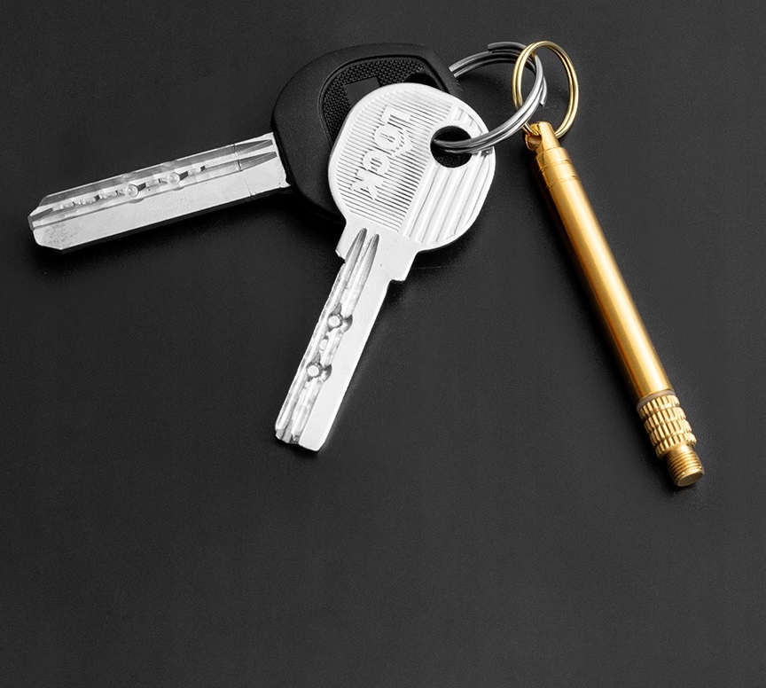 BRELOCZEK SZPIKULEC OSTRZE WYKAŁACZKA TYTANOWA Model Breloczek wykałaczka