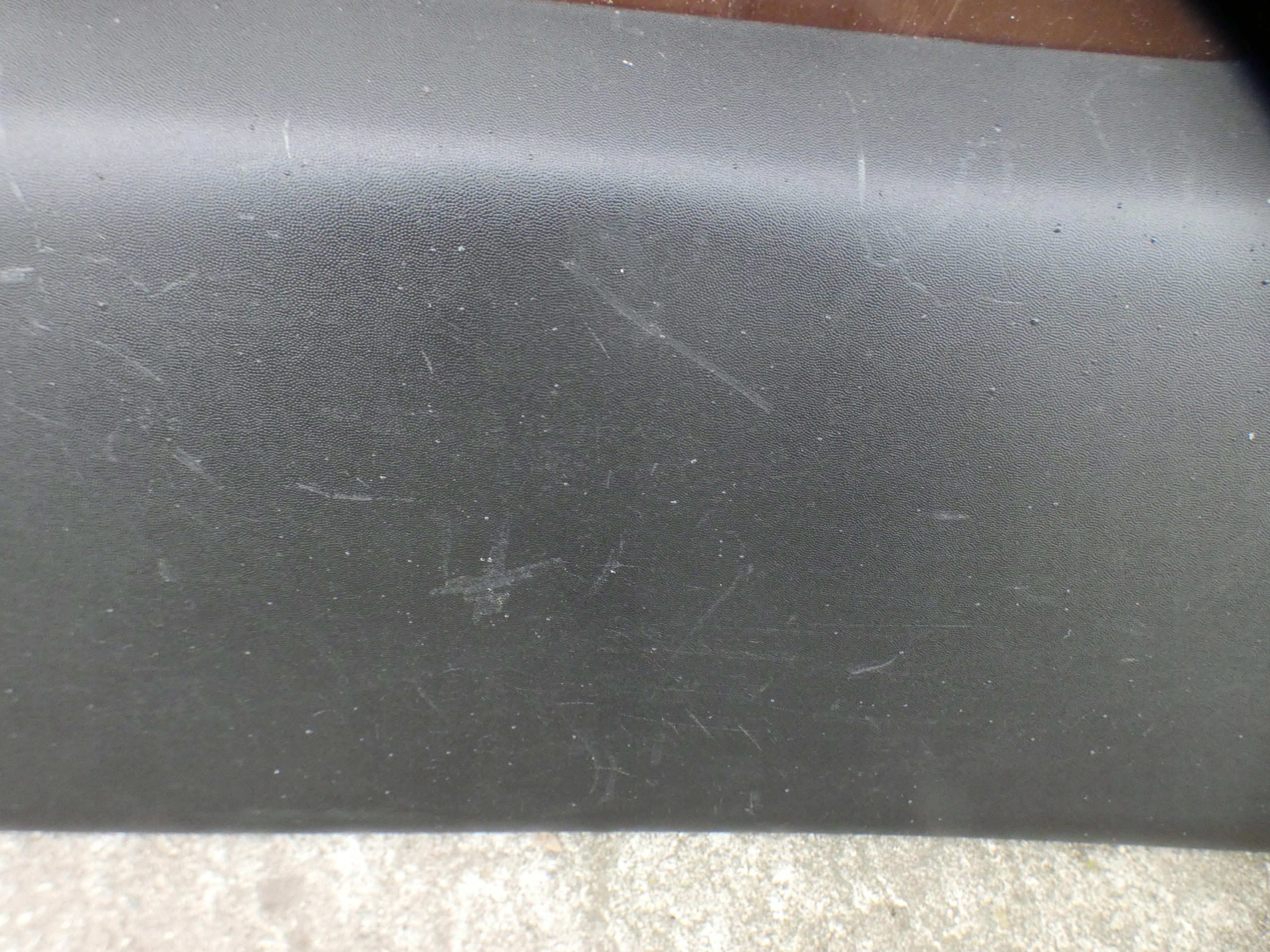 moulding side left RENAULT MASTER III IV 828210160R