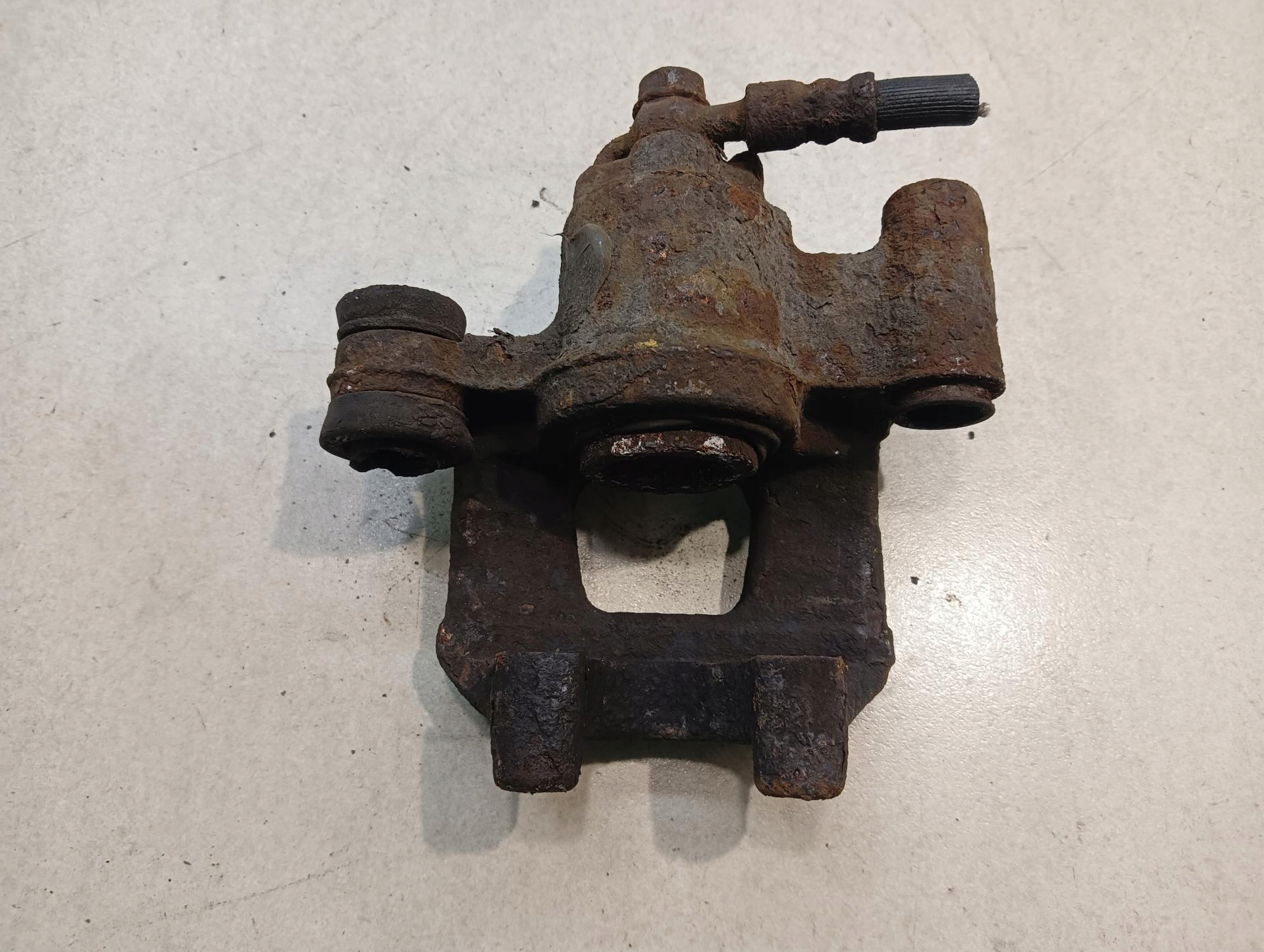 caliper brake left rear part TOYOTA CAMRY V 2.4
