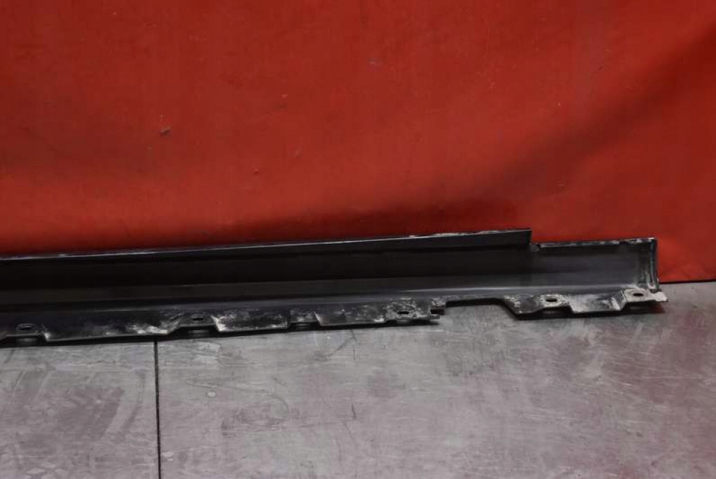 cap threshold left 668 BMW F10 sedan 09-13