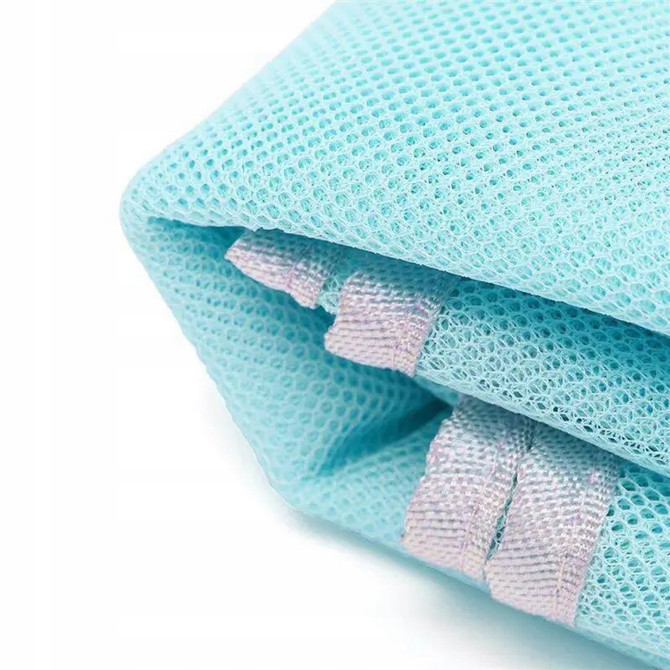 MATA PLAŻOWA KOC NA PLAŻĘ XXL 200x200 SAND FREE KOC PRZEPUSZCZAJĄCY PIASEK Kolor dominujący turkusowy