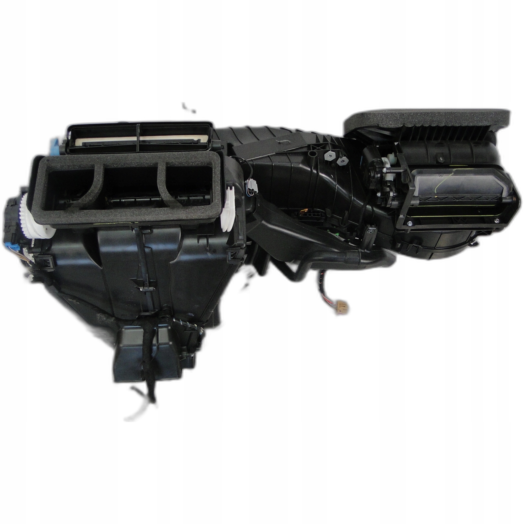 8U1820003E - AUDI Q3 8u0 Lift нагрівач 8u1820003b