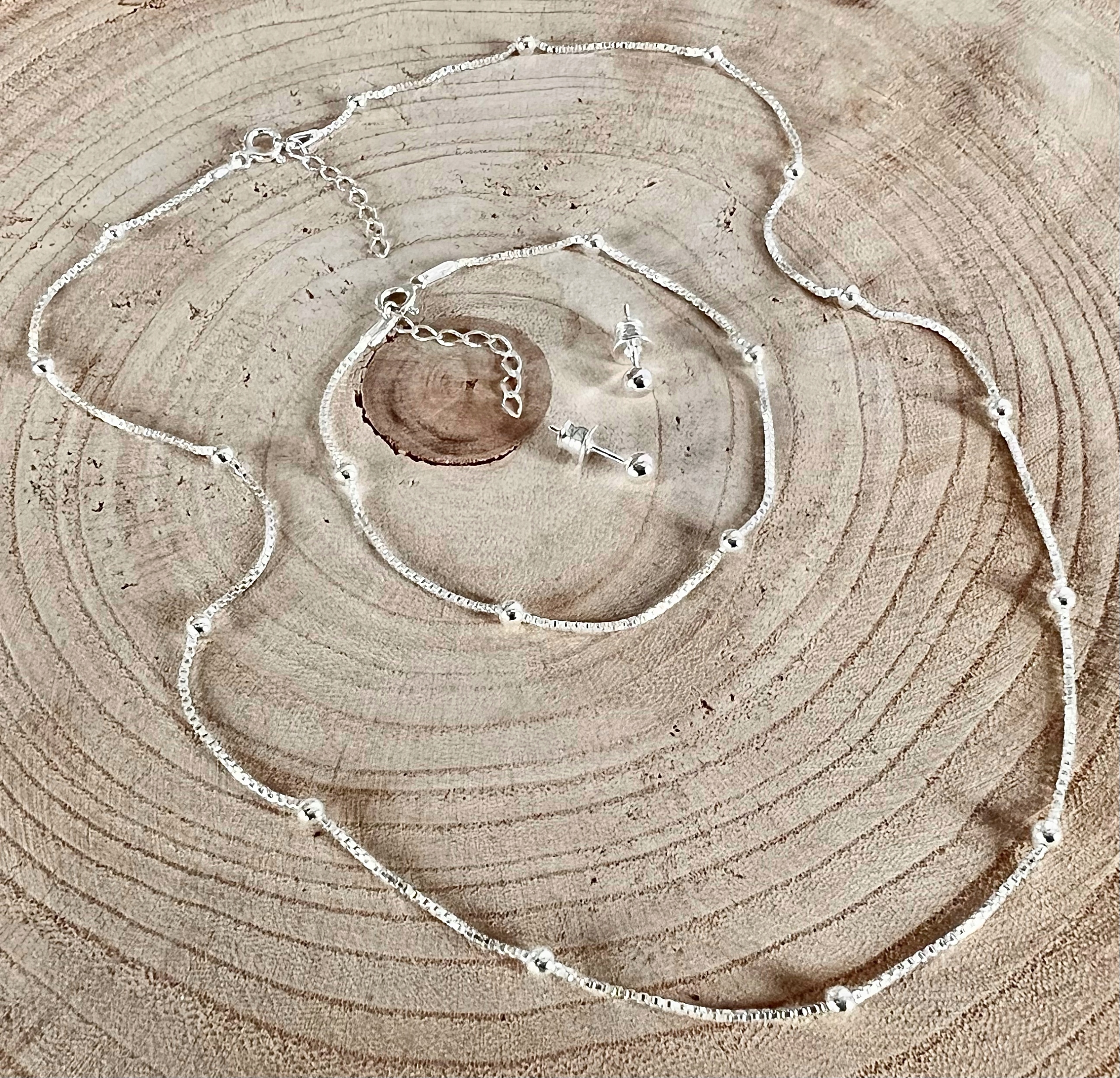 SREBRNY MODNY KOMPLET BIŻUTERII DAMSKIEJ KULKI 925 NA PREZENT Marka Abrasar