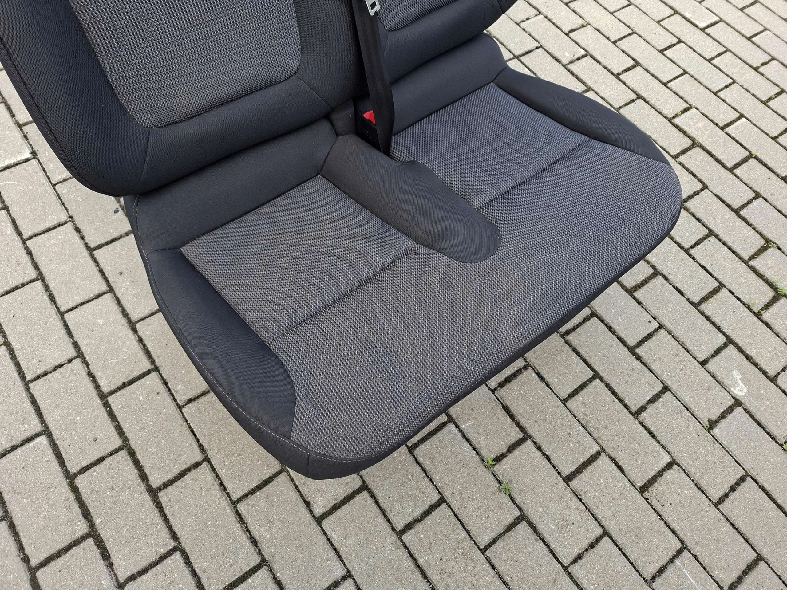 seat seat front front right RENAULT TRAFIC III LIFT IV