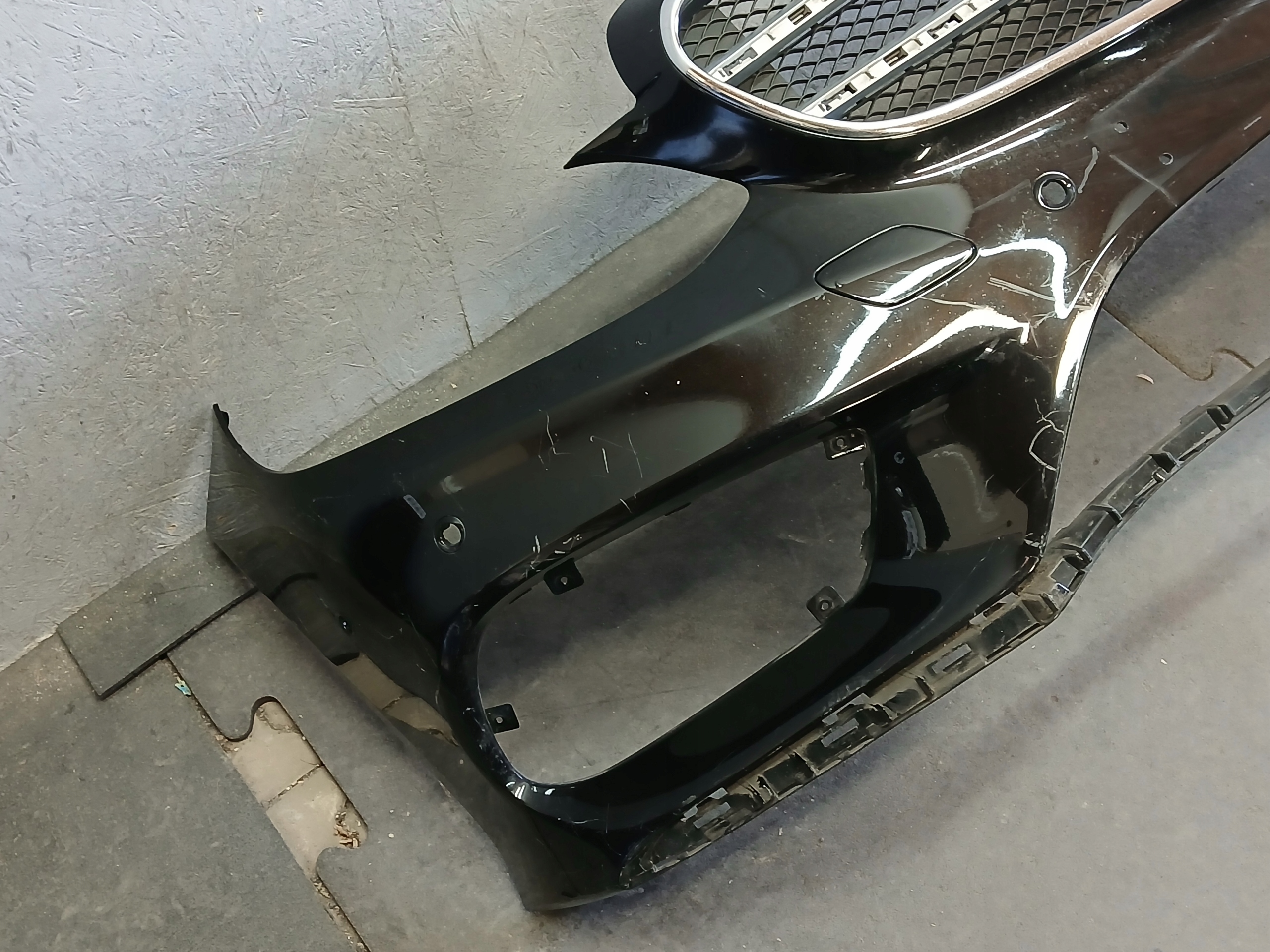 bumper front MERCEDES C KLASA W205 AMG