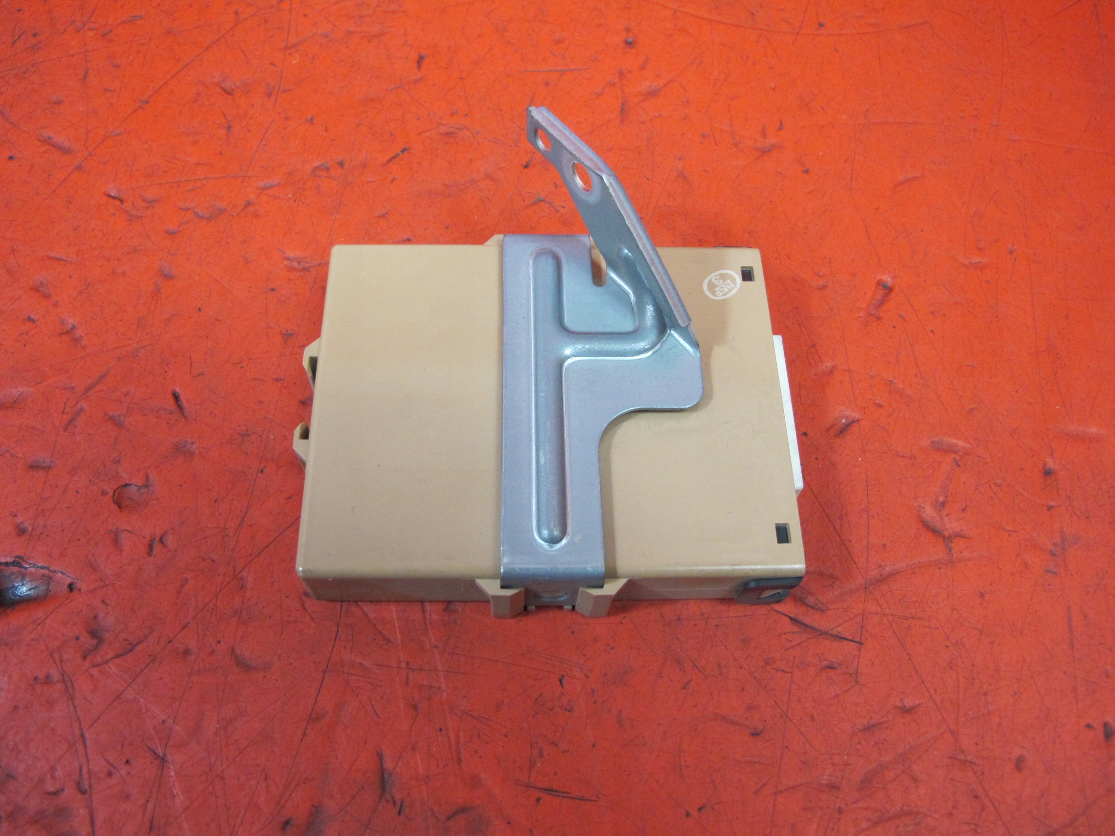 TOYOTA PRIUS II module control unit NETWORK GATEWAY