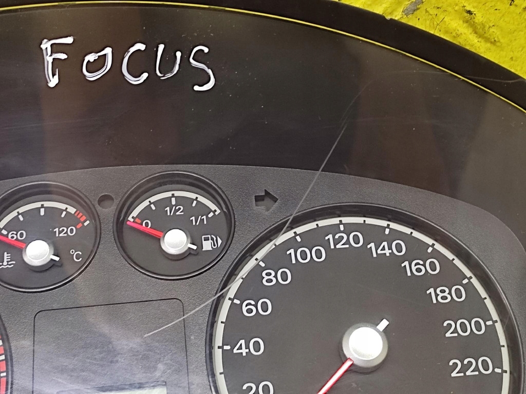 FORD FOCUS MK2 dials 4M5T10849AL