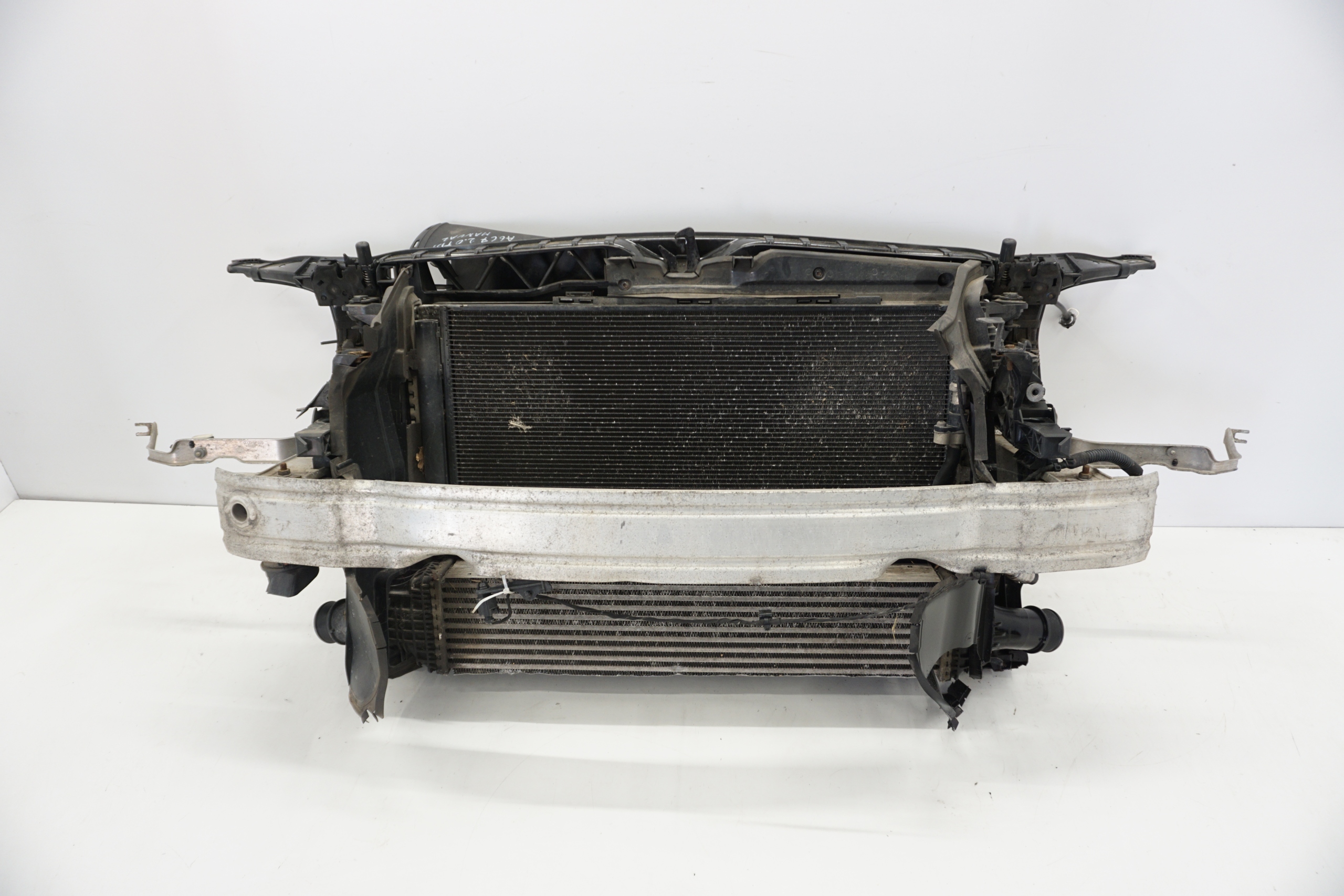 AUDI A6 C7 PAS PRZEDNI WZMOCNIENIE 2.0TDI MANUAL