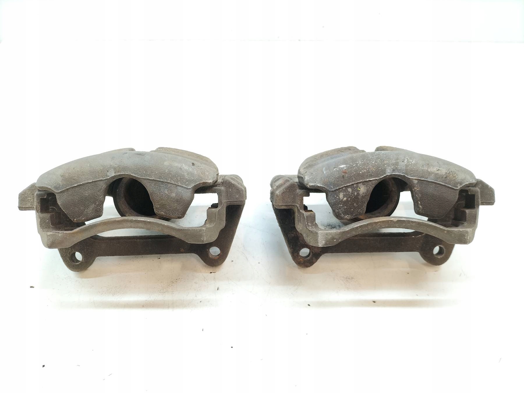 caliper brake right left front 2.0 TDI KPL VW Volkswagen Passat VIII B8