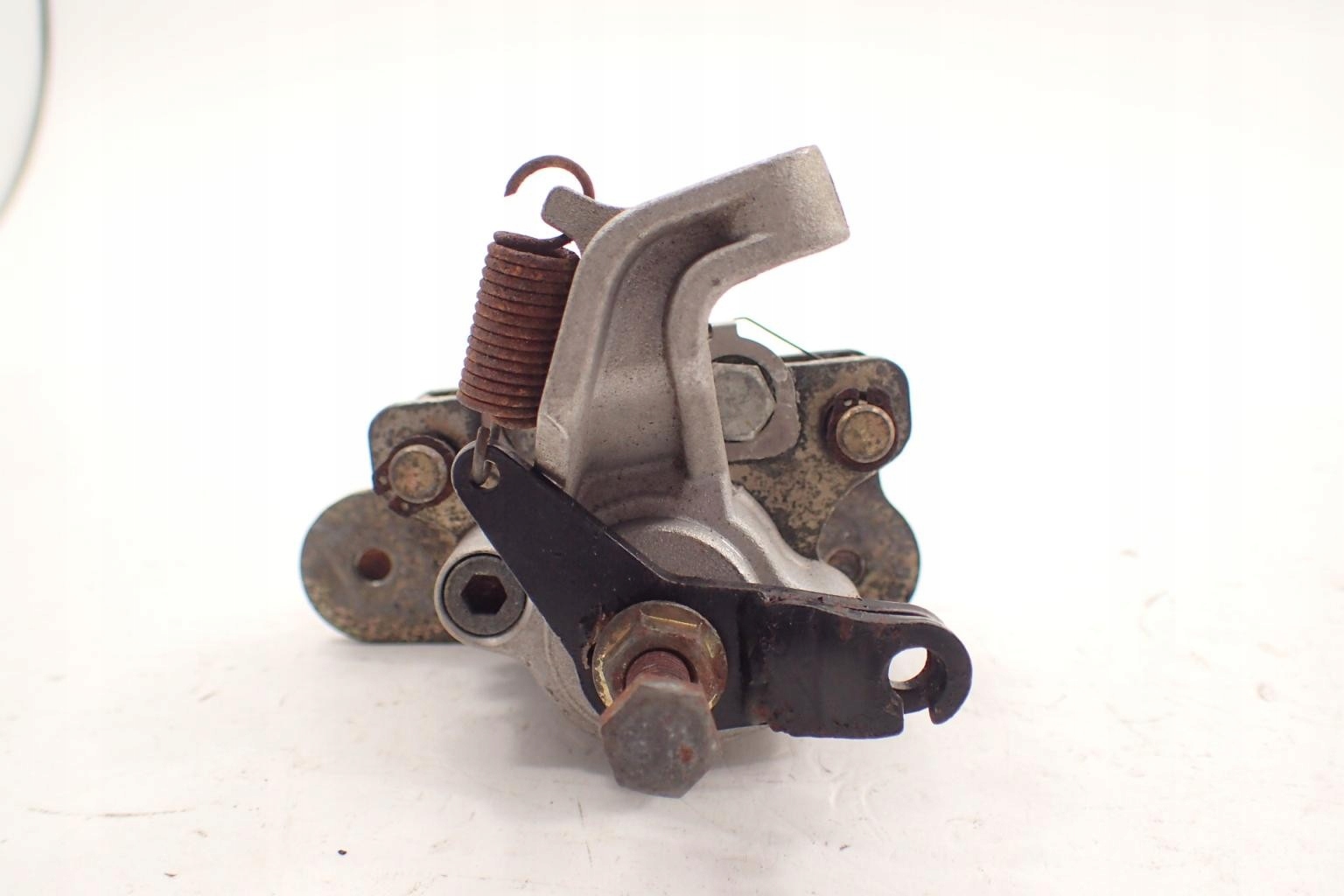 Zacisk hamulcowy tył ręczny Linhai 600 Efi 2011r Producent Linhai