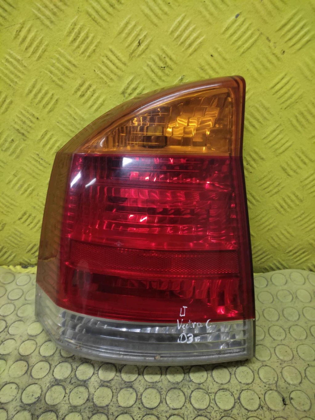 OPEL VECTRA C light left rear part 13130643