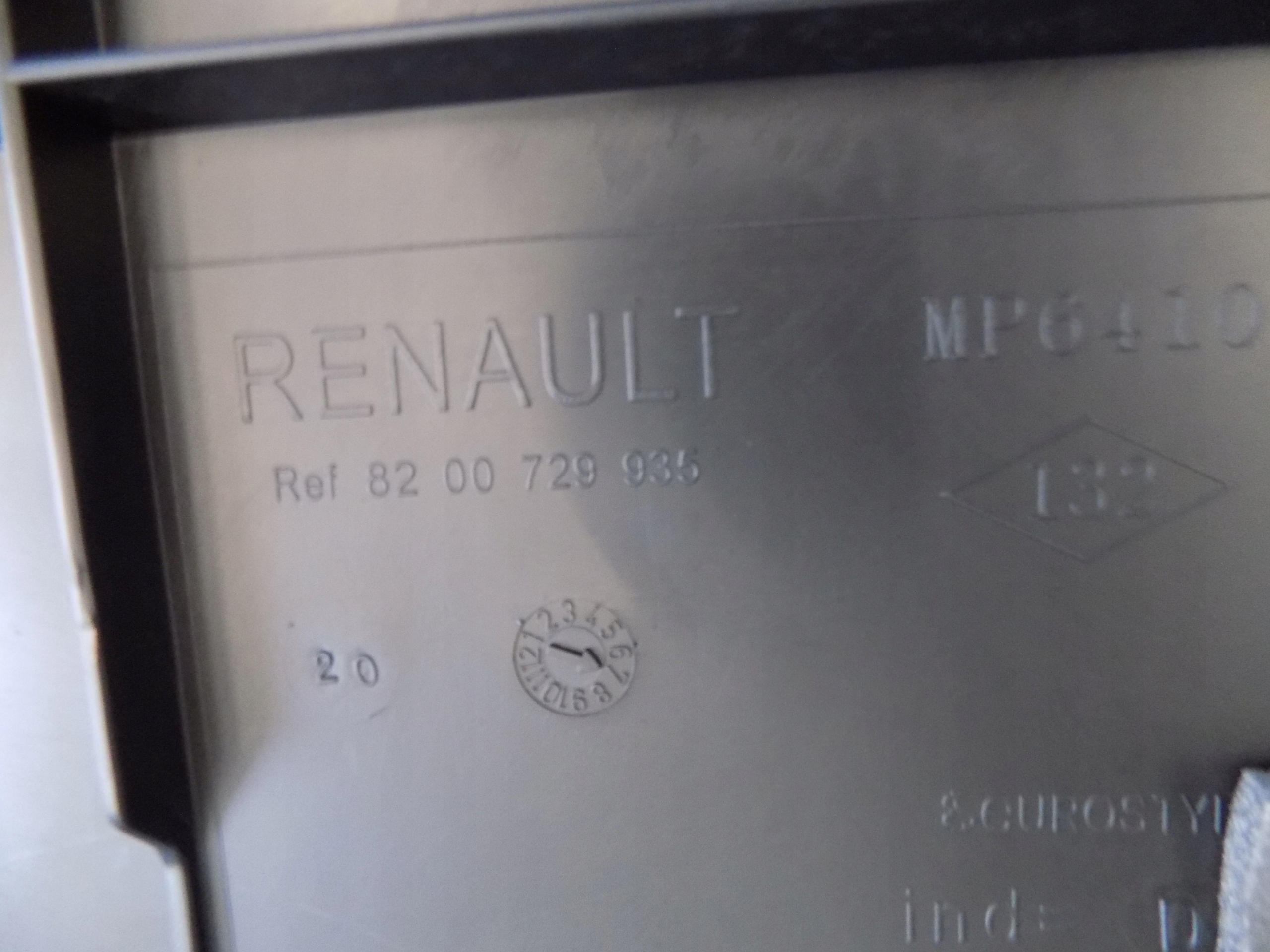 plato upper RENAULT MASTER III LIFT IV 2,3DCI 150KM 2020R