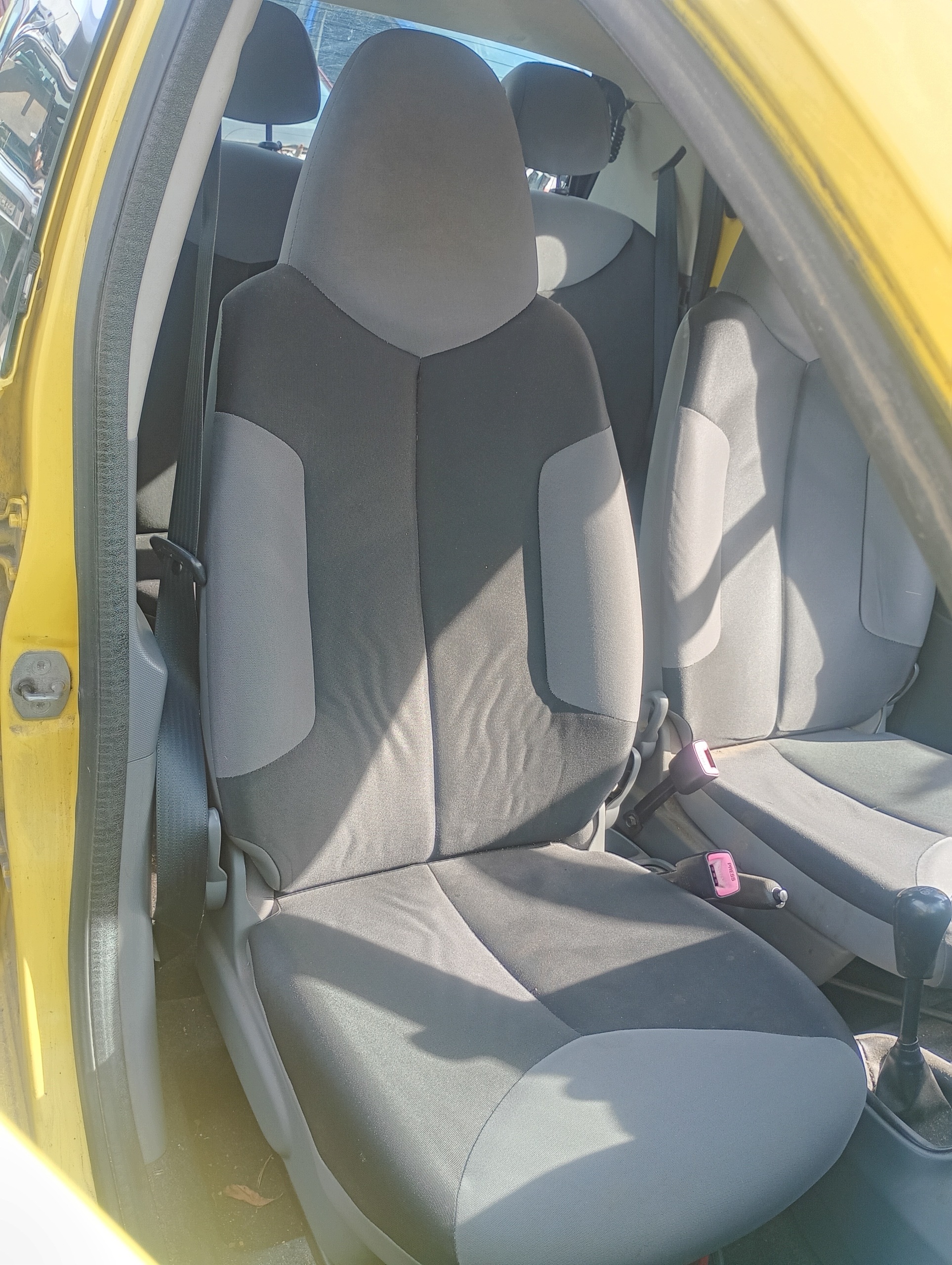 siège droite passegers Peugeot 107 05-08