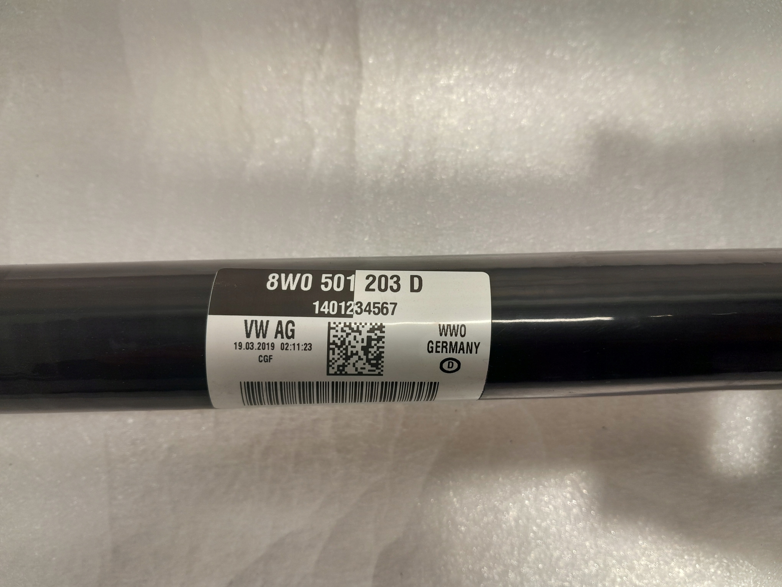 AUDI A5 8W A4 B9 sedan semi-axis rear part left right 8W0501203D