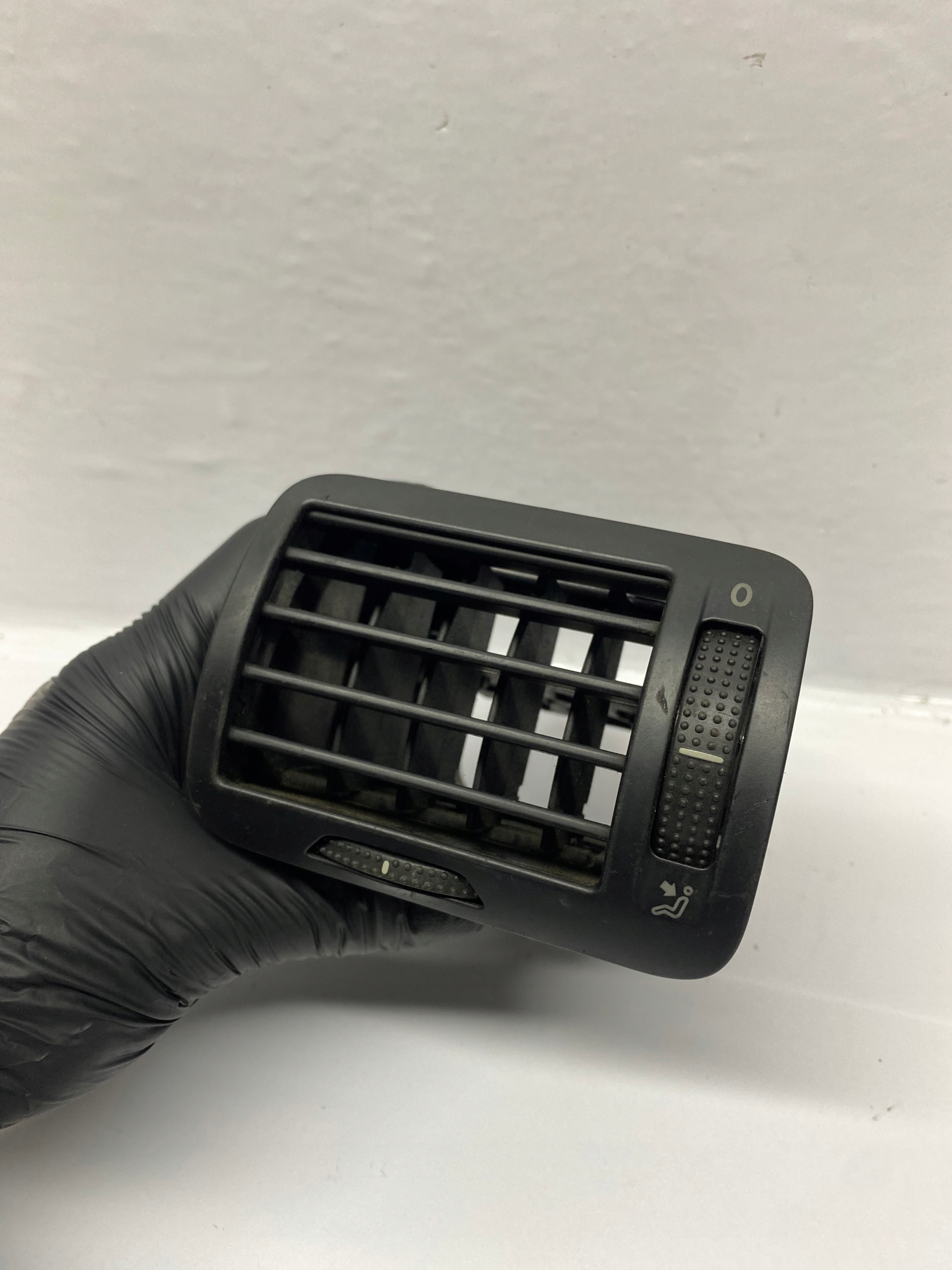VW PASSAT B5 grid air conditioning devices left 3B0819703D