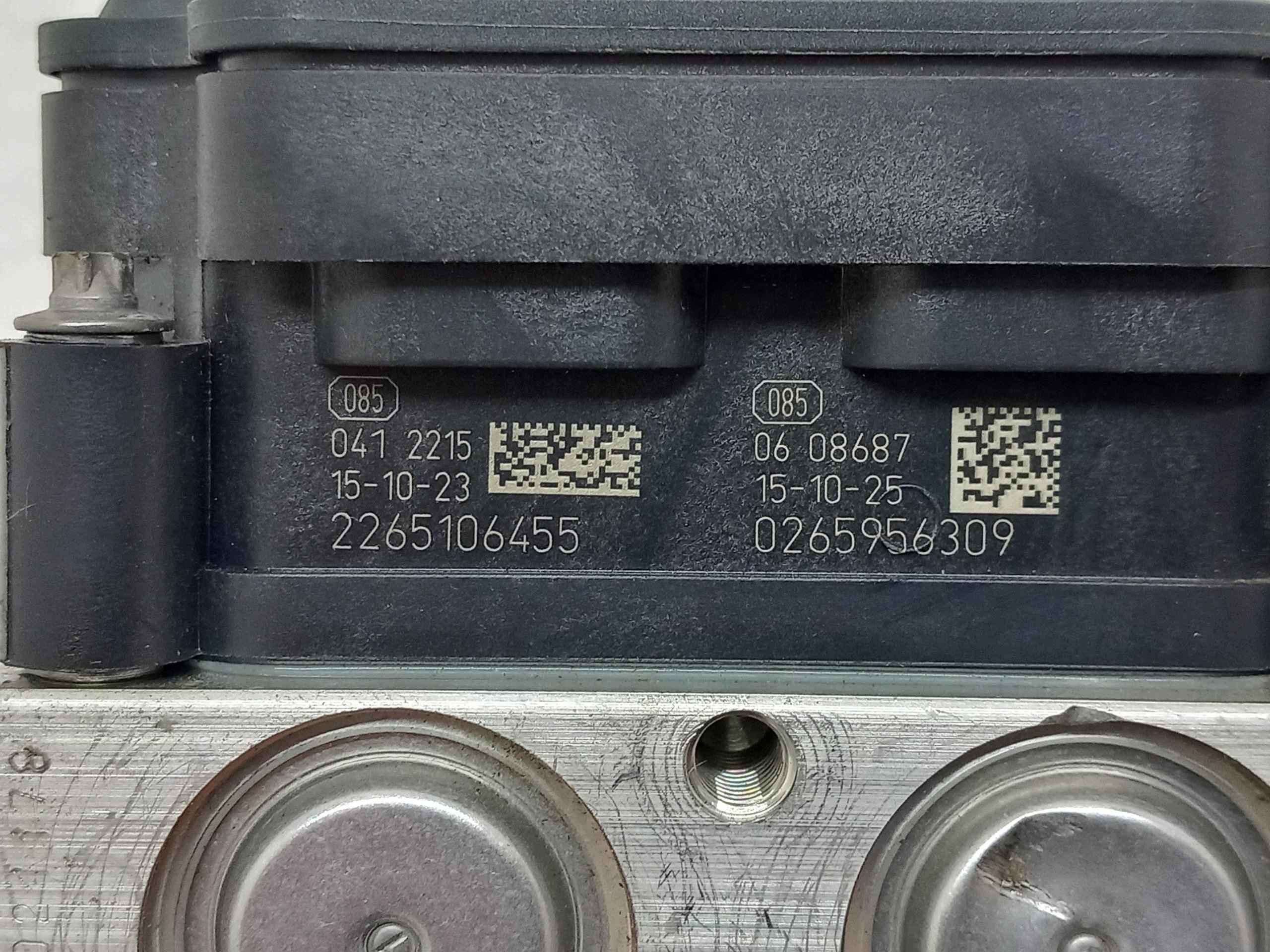 pump ABS module control unit TOYOTA VERSO LIFT 0265956309 OE