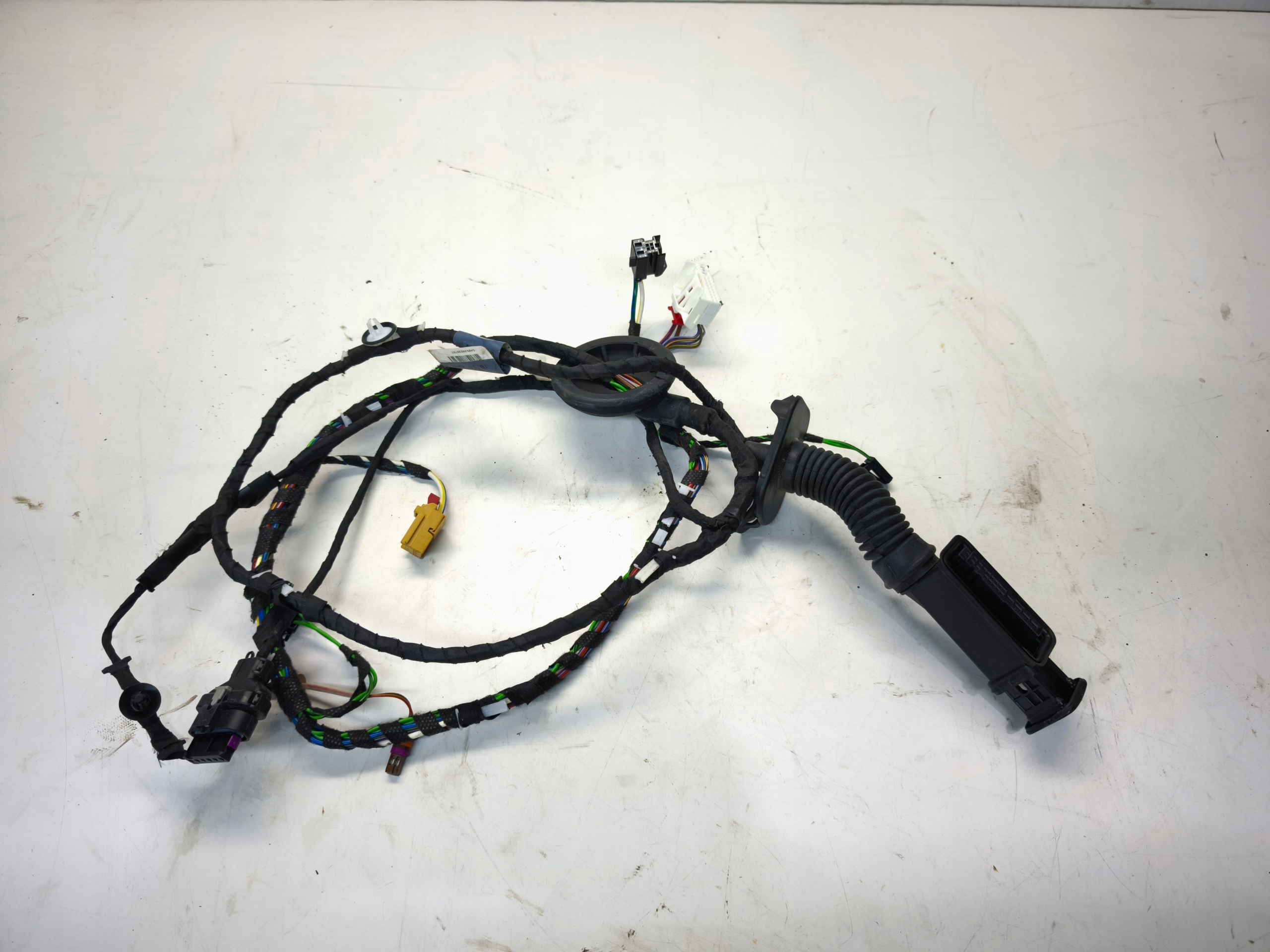 bundle door left or right rear part AUDI A4 B9 8W0971687BC