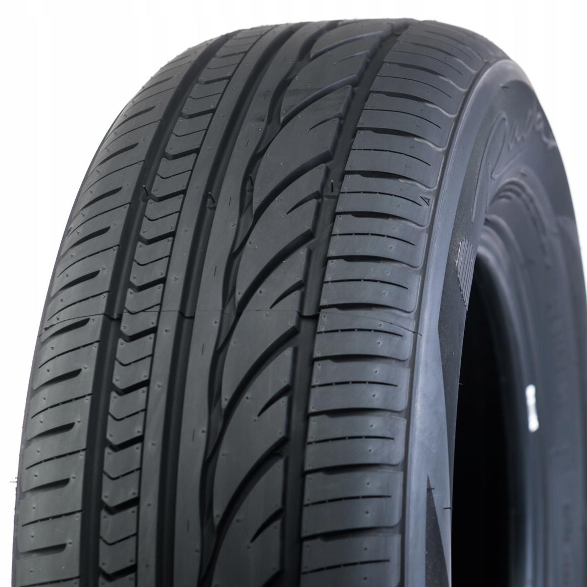 1x Letní Pneumatika 215/50R18 Radar RPX800 92W