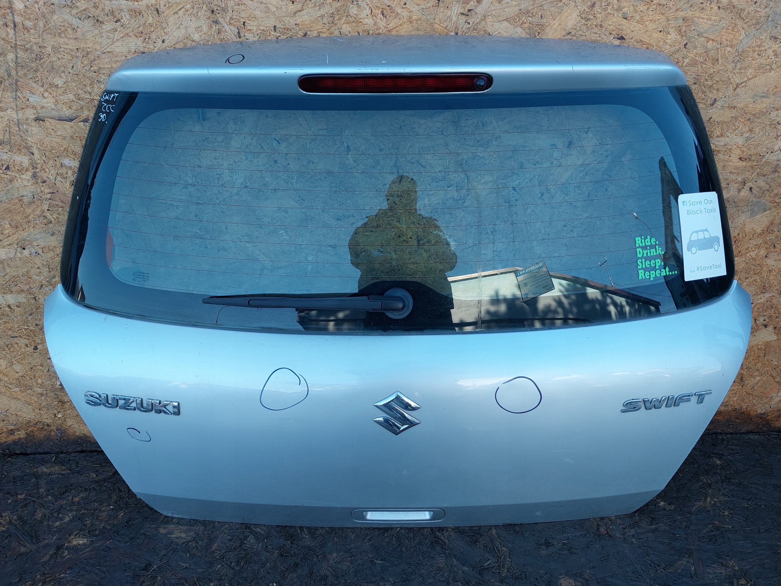 boot door Suzuki Swift MK6 04-10