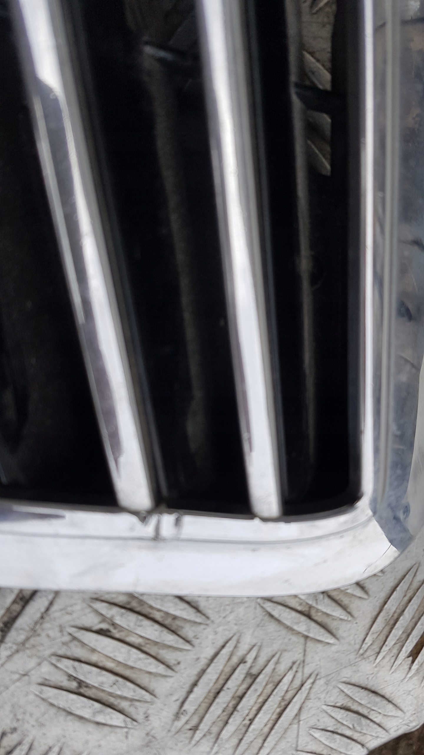 MERCEDES W220 grill grille radiator