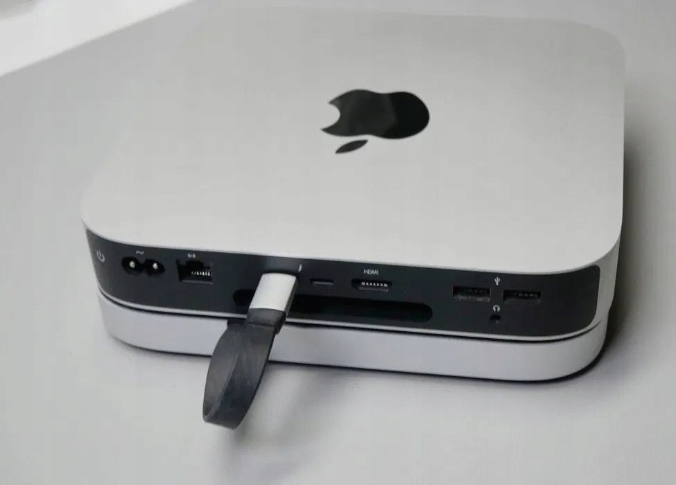 Apple Mac Mini M1 8/256GB mało używany komplet MacOS 2020 A2348
