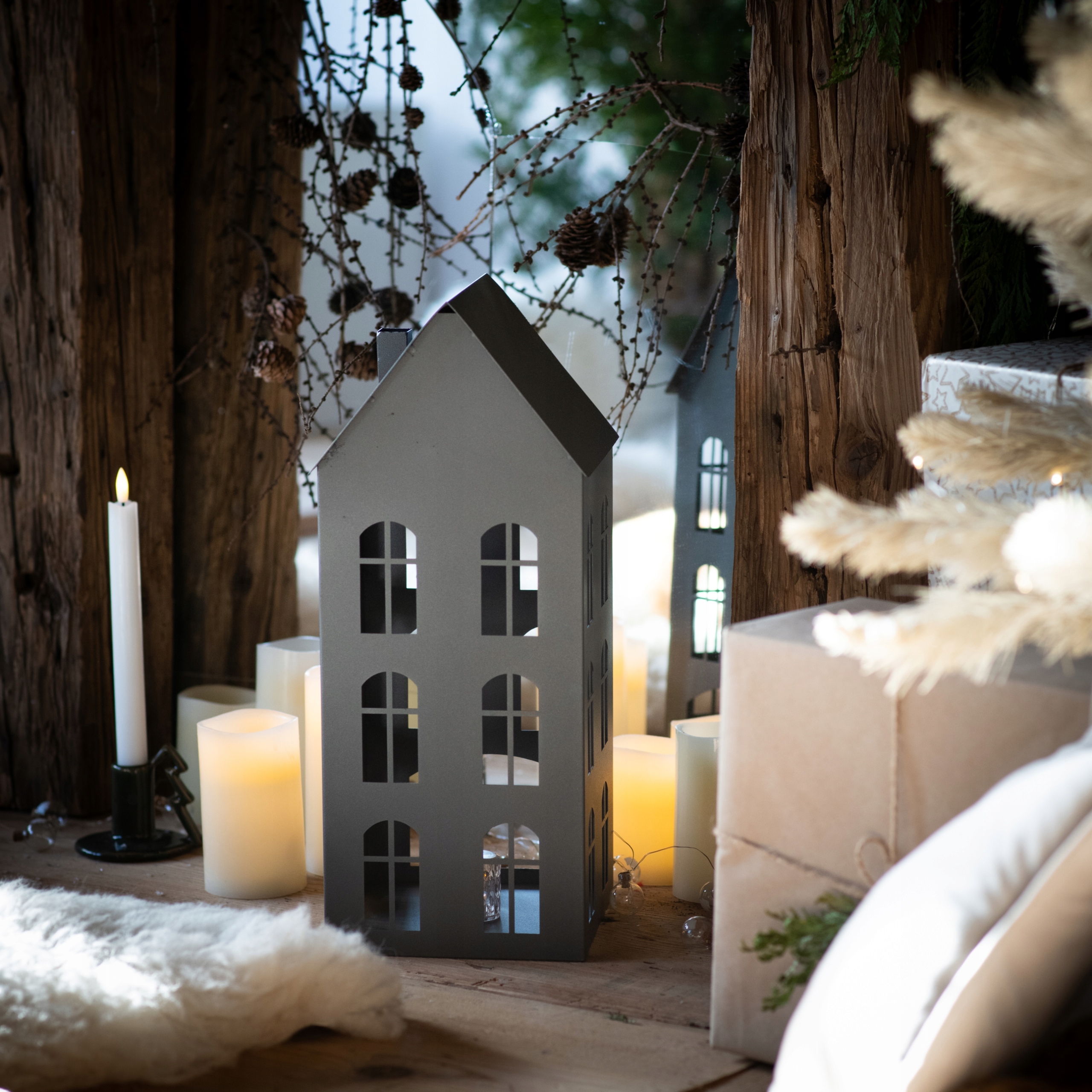 DOMEK LAMPION NA LED SWIECE LATARNIA HANDMADE ANTRACYT METALOWY DEKORACJA Kolor szary