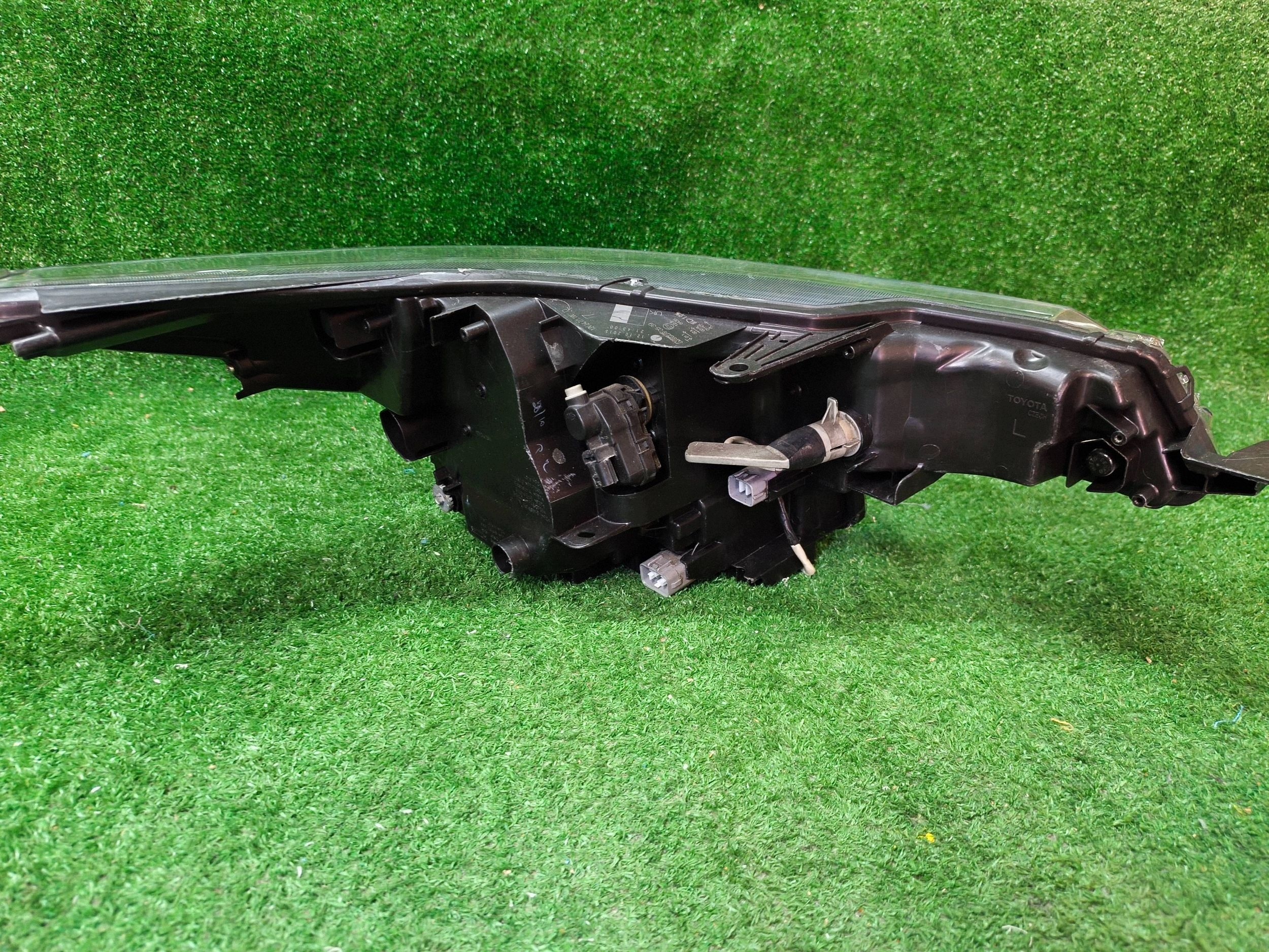 REFLEKTOR left front TOYOTA AVENSIS T27 T29 FULL LED non-setting NR.1553