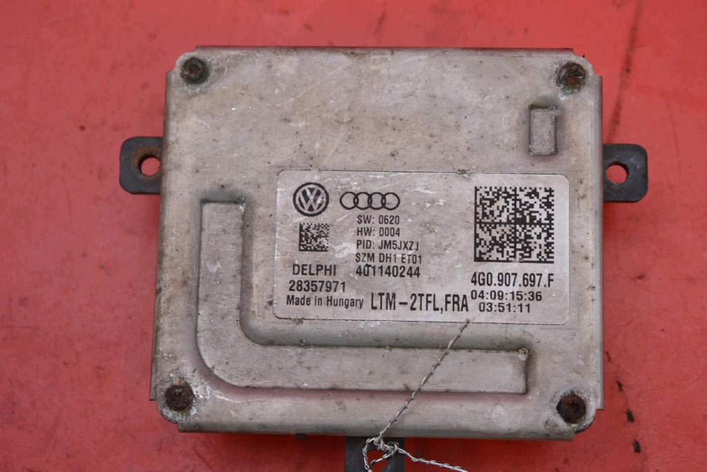 control unit XENON KSENON left 4G0907697F VW PASSAT B8 14-19