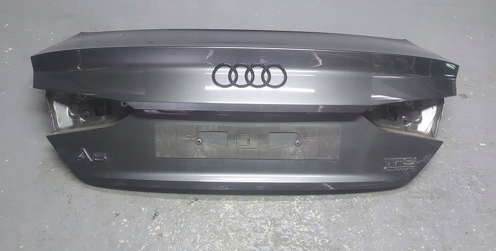 AUDI A5 8W6 16- KLAPA BAGAŻNIKA COUPE KOLOR LZ7S