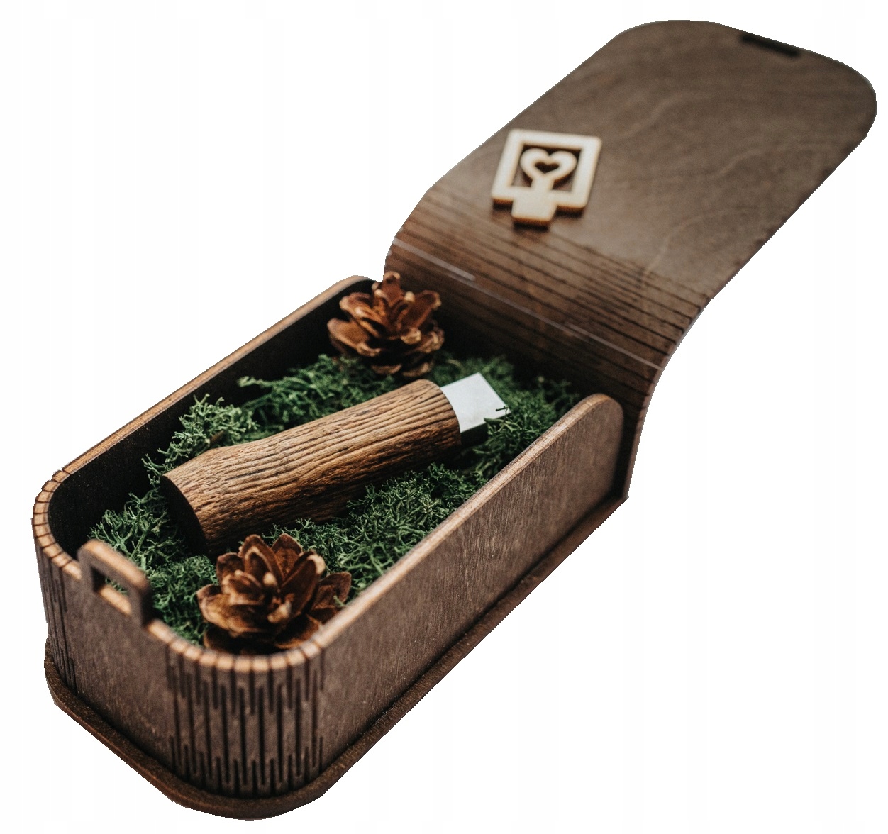 

Pendrive 32gb 3.0 drewniane pudełko Grawer