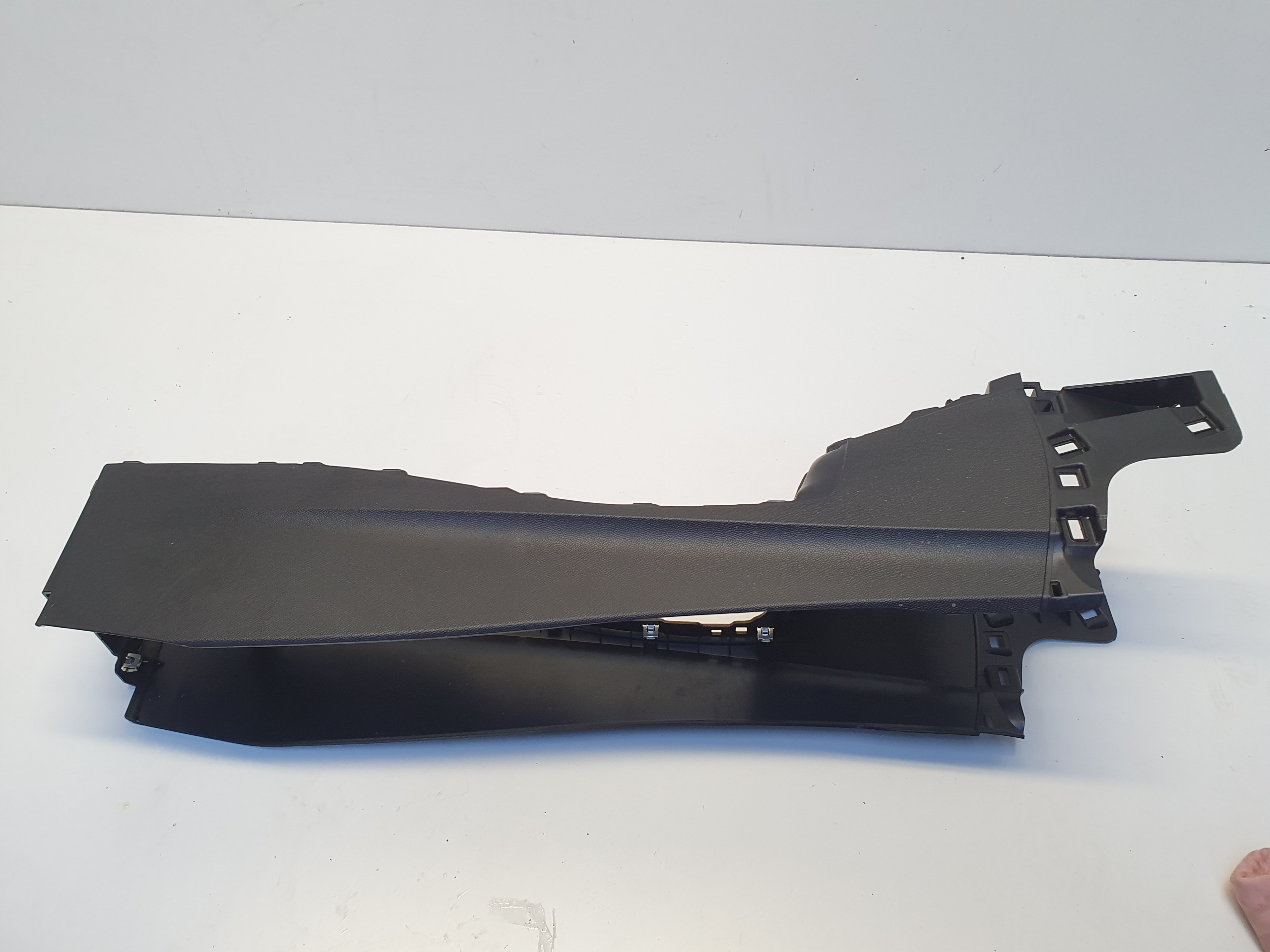 OPEL CORSA F TUNEL mitte 9829535180