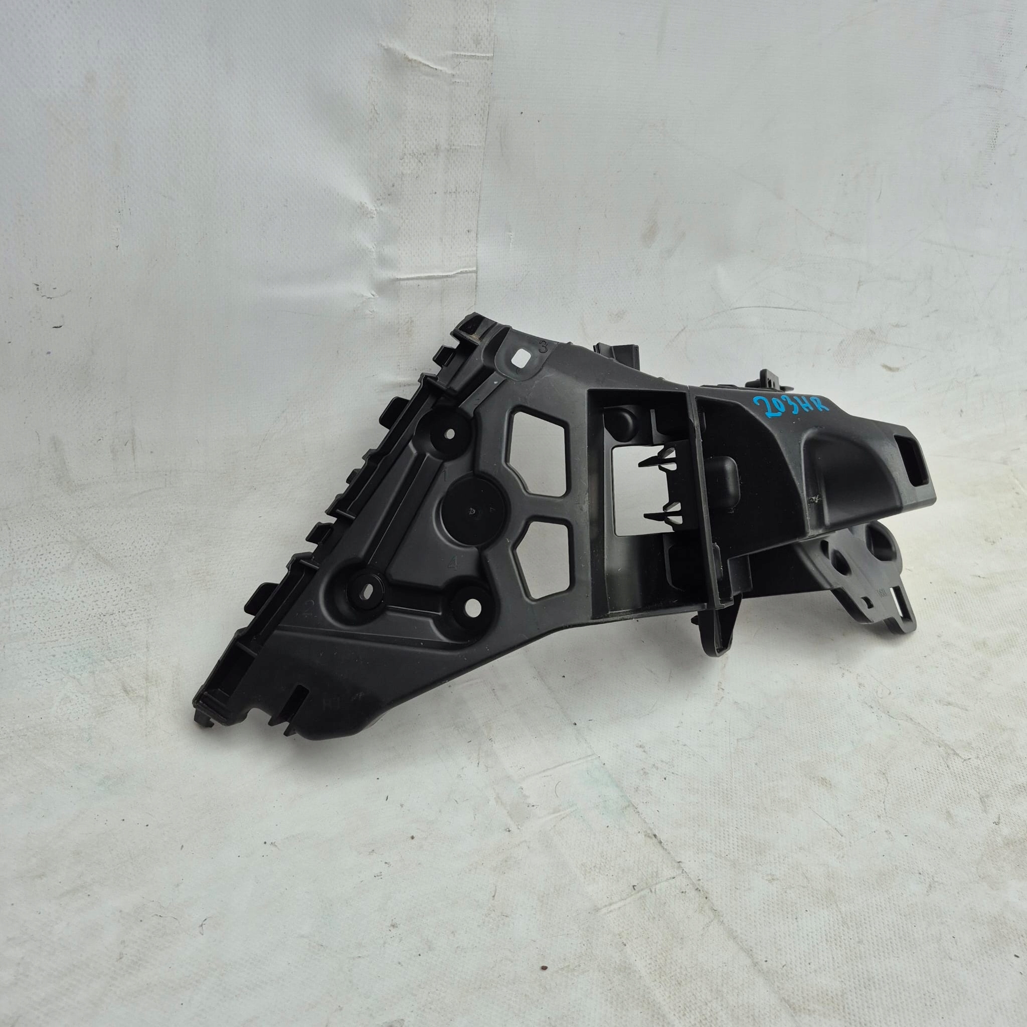RENAULT CLIO IV 4 HB 12-20 bracket holder support left rear part