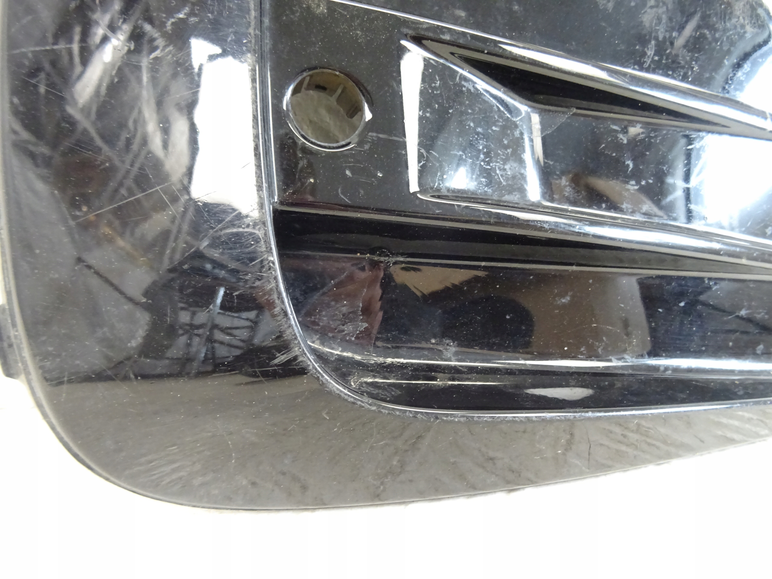 grid of a bumper front front left VOLVO XC60 II 31449128