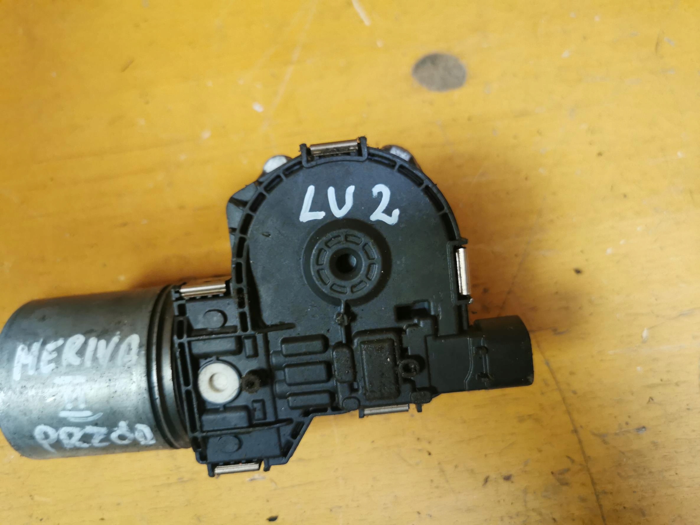 mini motor of wipers front OPEL MERIVA II B 10-17