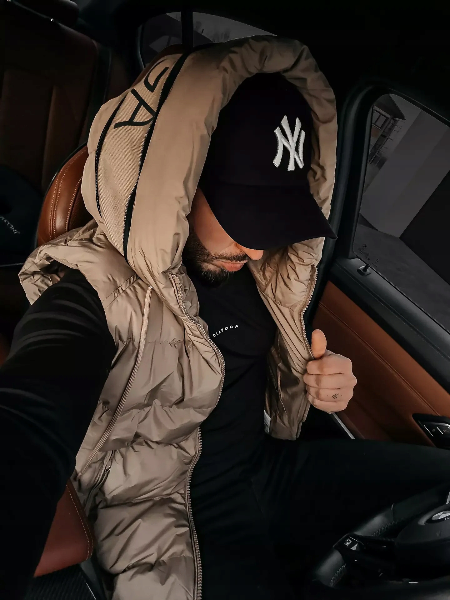 Bunda Bez Rukávů Taer Olavoga Béžová XL