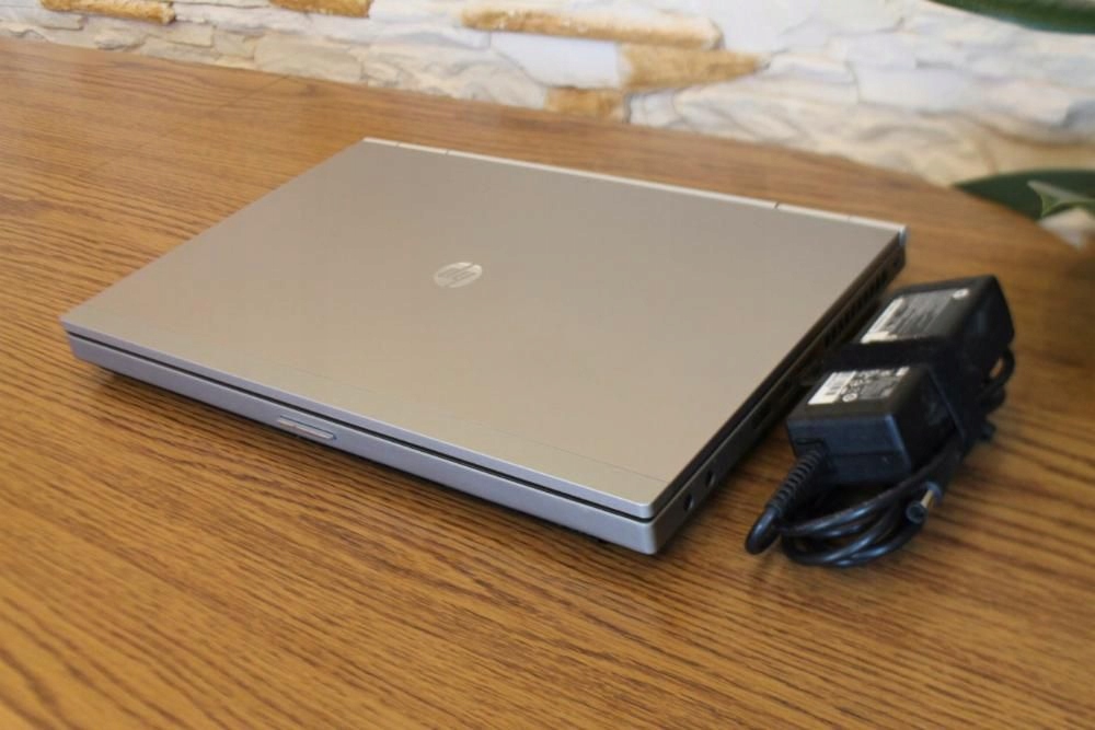 Laptop HP Elitebook 8470p HD+ Intel i5 8GB/256 SSD Model karty graficznej Intel HD Graphics 4000