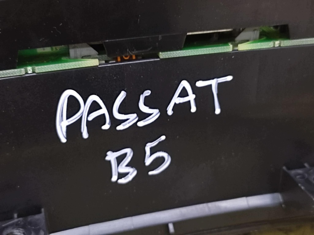 VW PASSAT B5 dials 3B0919890B
