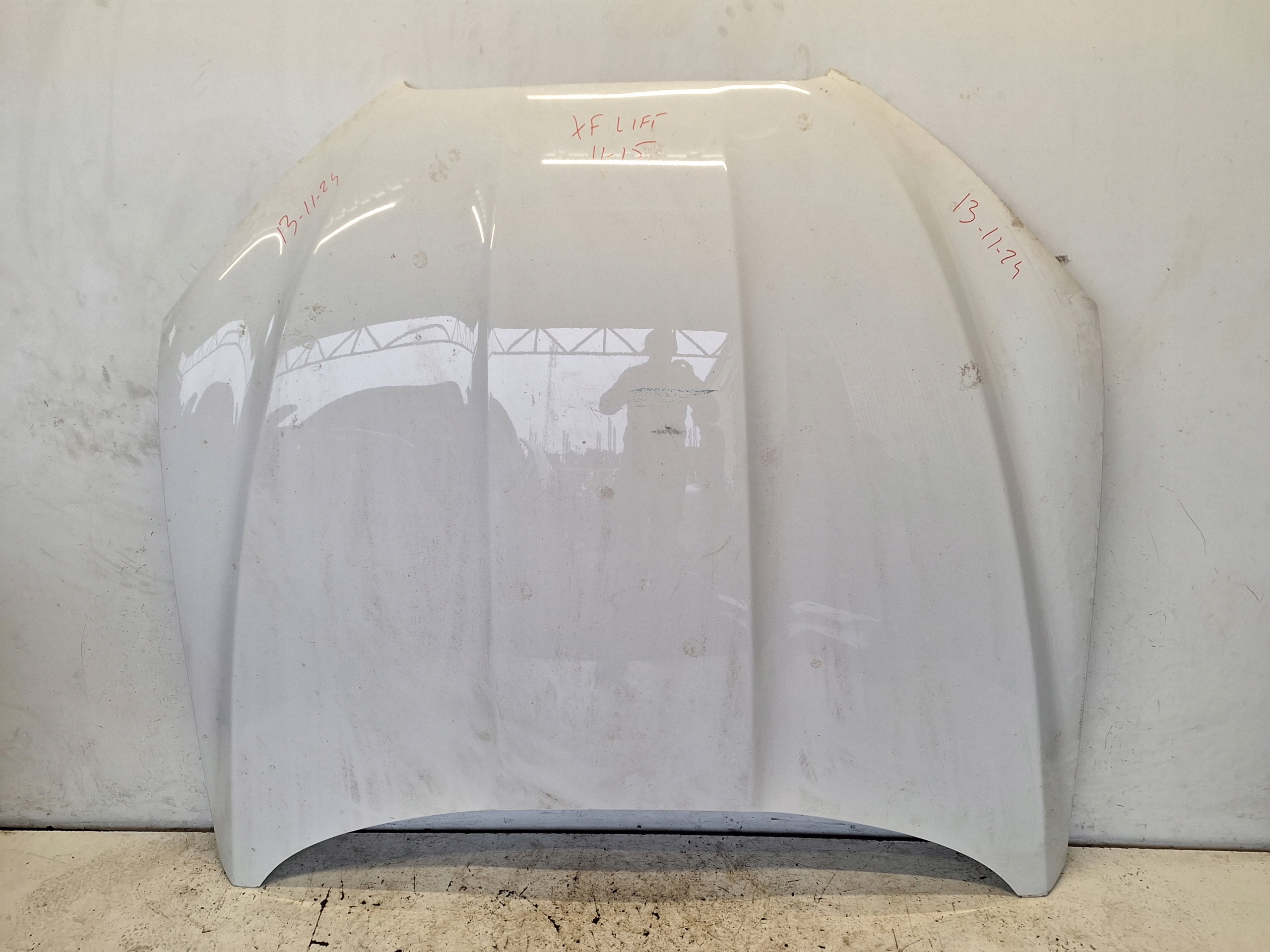 JAGUAR XF X250 LIFT 11-15 cofano
