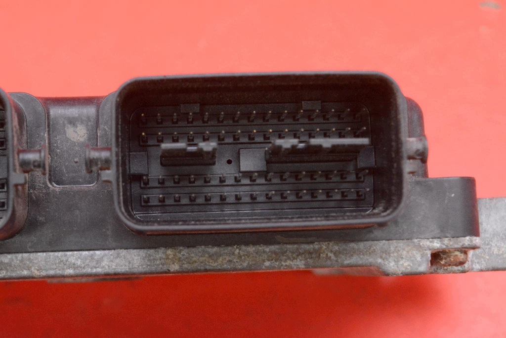 control unit computer of the engine 33920-51K03 SUZUKI SPLASH 1.0 12V 65 KM 08-12