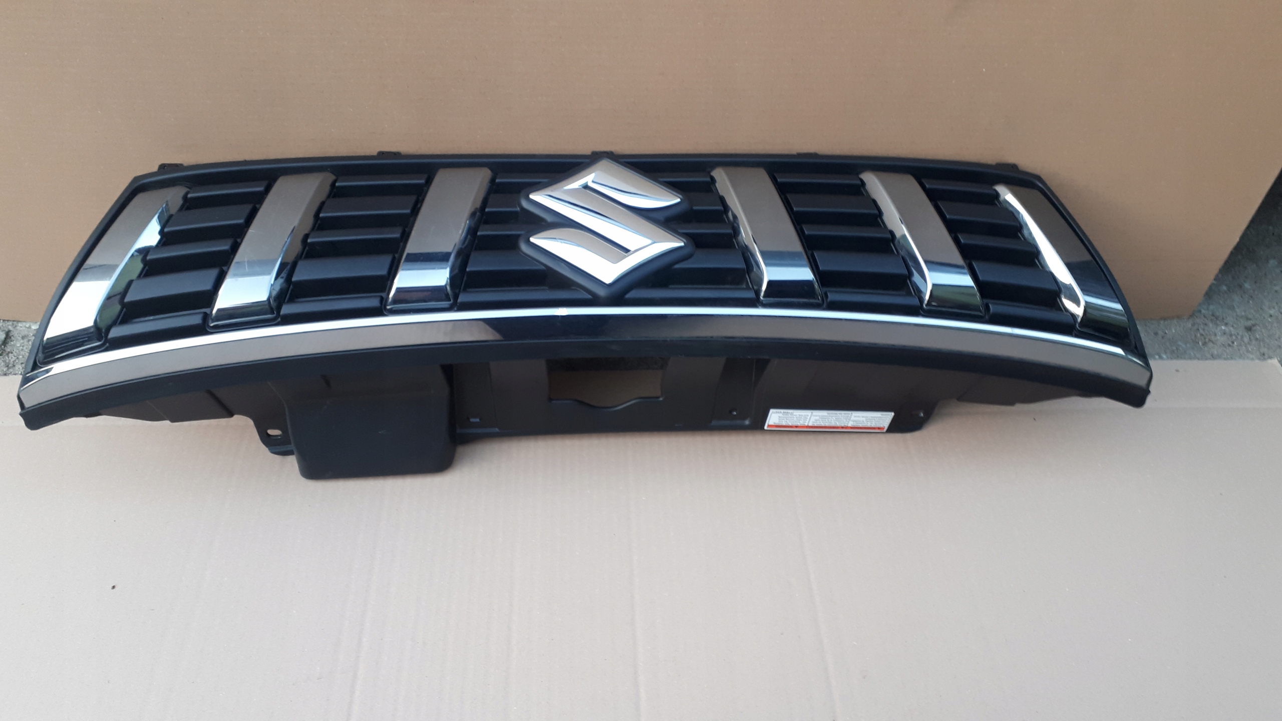 Suzuki Vitara I ET Kühlergrill FRONTGRILL Kühlergitter - Thumbnail 4